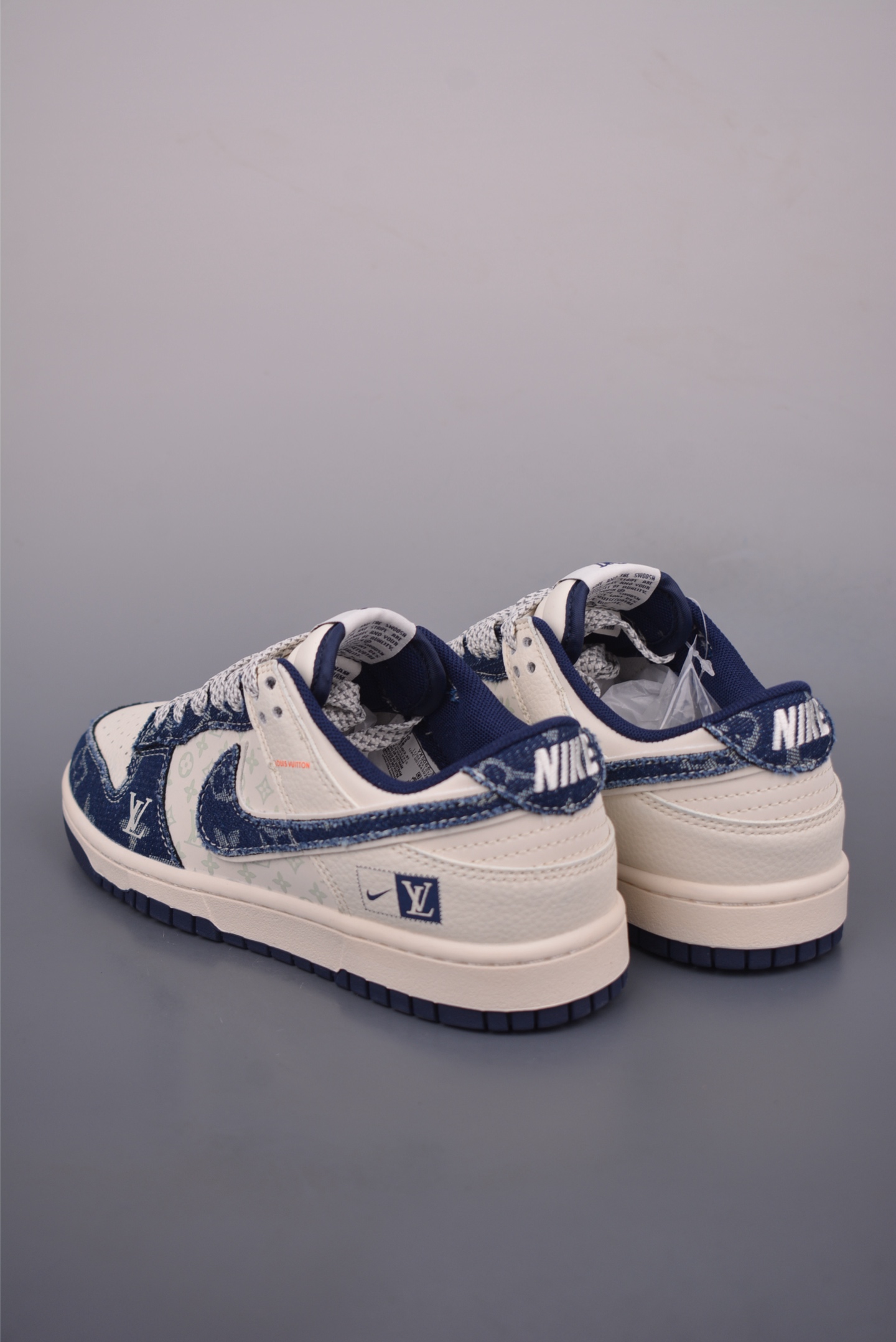 Nike SB Dunk Low Louis Vuitton Collab Sneakers - Premium Quality, Stylish Design 3 i1753657907556 7334 0 9