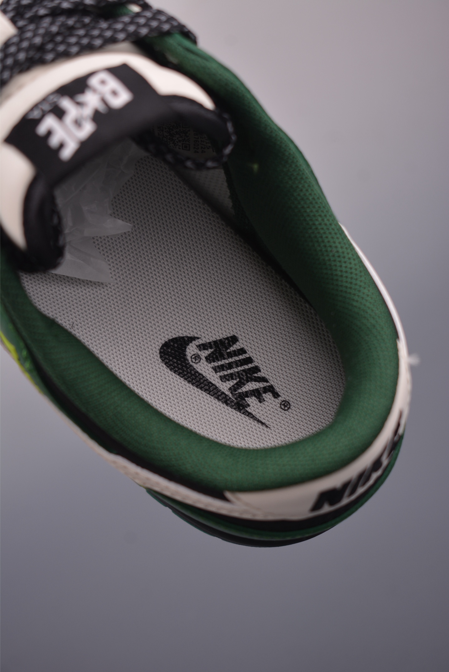 Nike SB Dunk Low BAPE Collaboration Sneakers - Premium Quality and Style 9 i1753657987983 1444 0 8