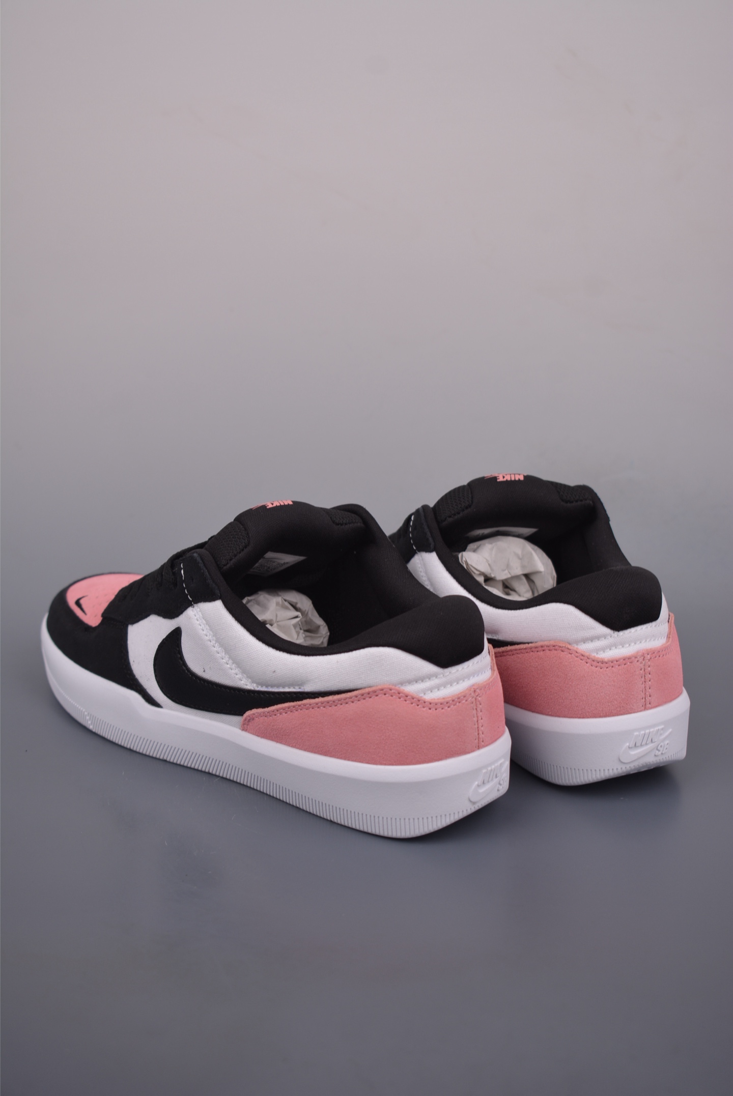 Nike SB Force 58 Skate Shoes - Durable, Flexible, Basketball-Inspired Design 2 i1753733646380 2417 0 1