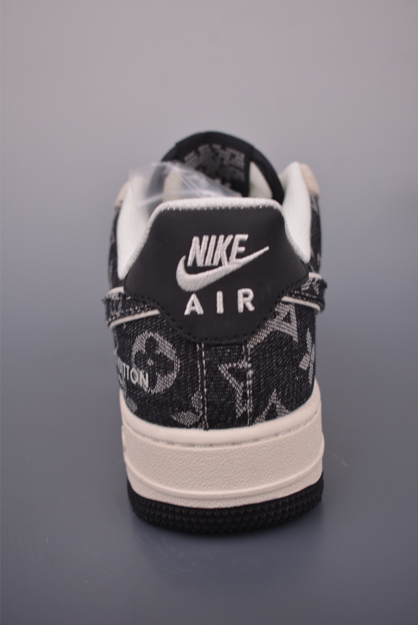 Nike Air Force 1 Low Louis Vuitton Collaboration Sneakers - Limited Edition 4 i1753736767265 8936 0 3