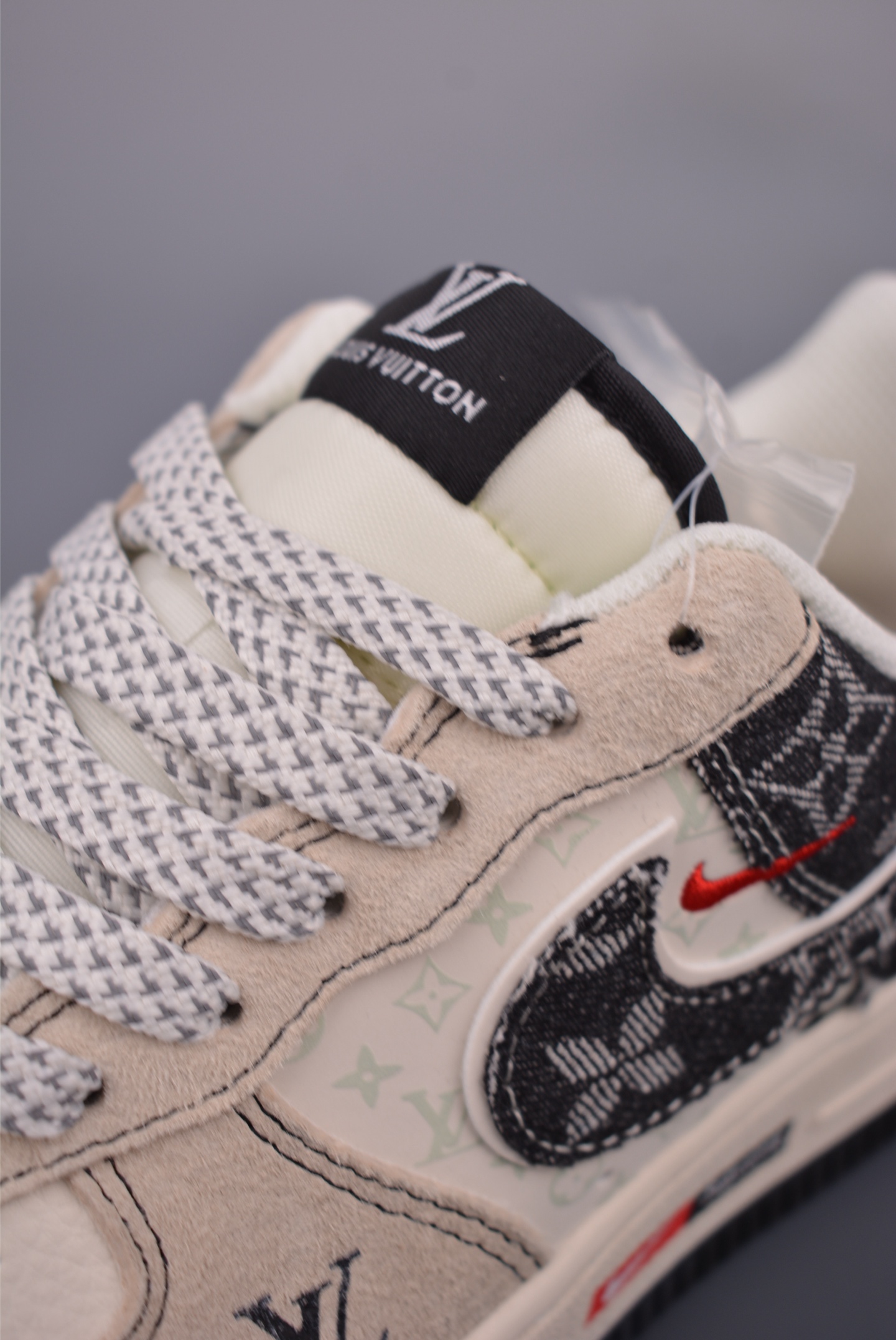 Nike Air Force 1 Low Louis Vuitton Collaboration Sneakers - Limited Edition 7 i1753736767325 7971 0 6