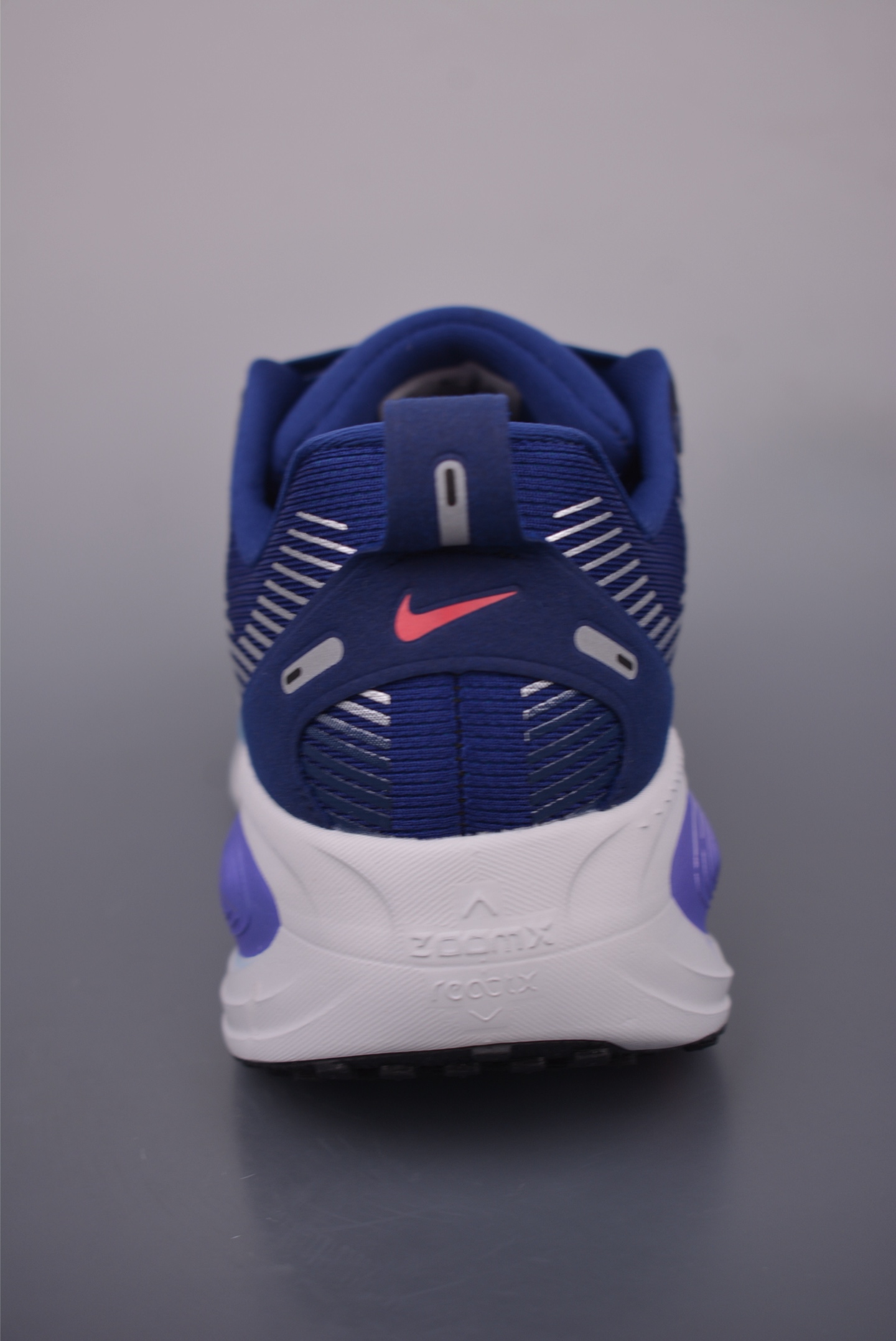 Nike Air Zoom Vomero 18 Running Shoes - Advanced Tech, Superior Comfort 5 i1753737362114 4133 0 3