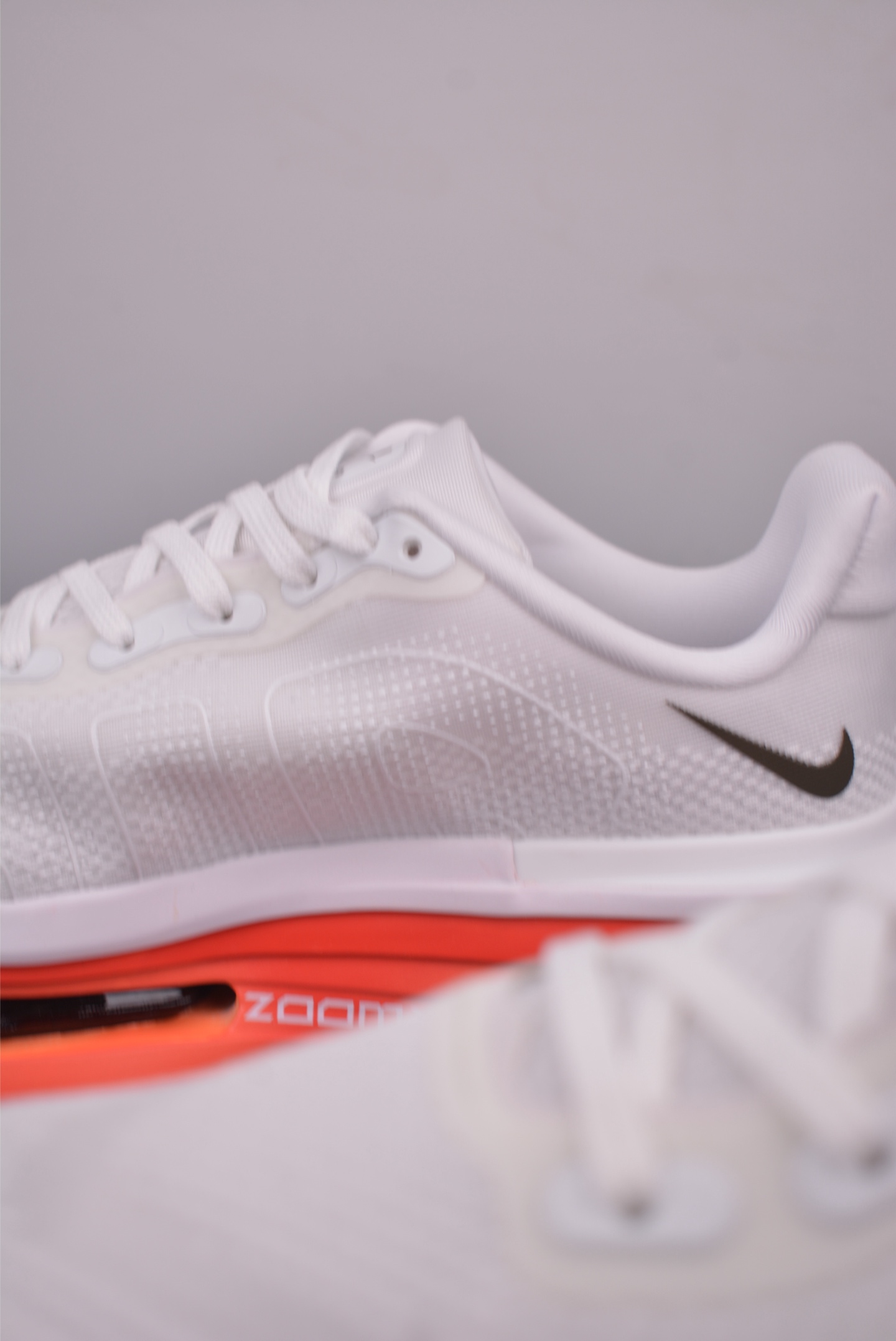 Nike Vomero Premium Air Cushion Running Shoes - White, Comfortable & Durable 9 i1753737452250 2022 0 7