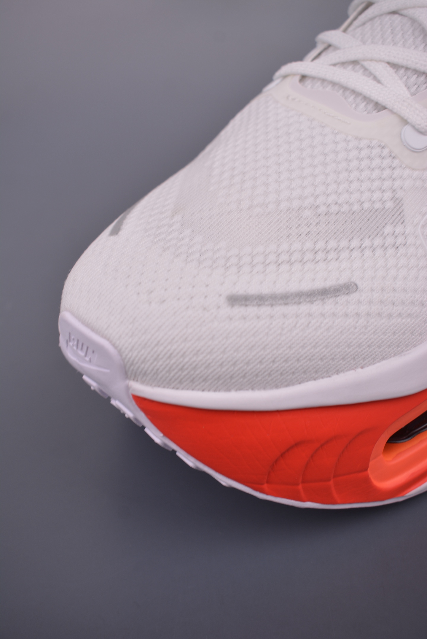 Nike Vomero Premium Air Cushion Running Shoes - White, Comfortable & Durable 7 i1753737453910 6767 0 5