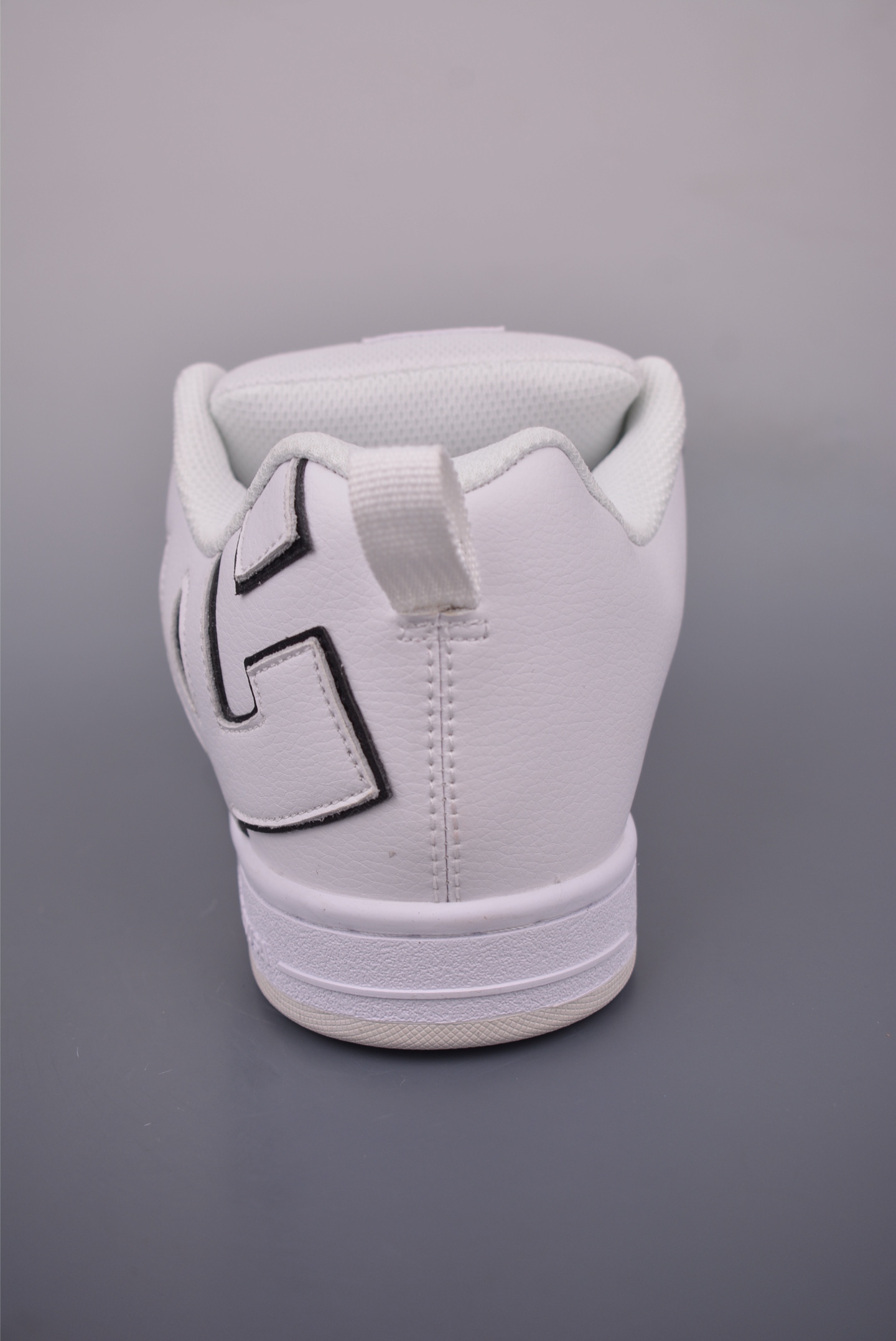 DC Shoes Court Graffik Low-Top Sneakers - Durable, Stylish, and Comfortable 5 i1753737490569 5666 0 3
