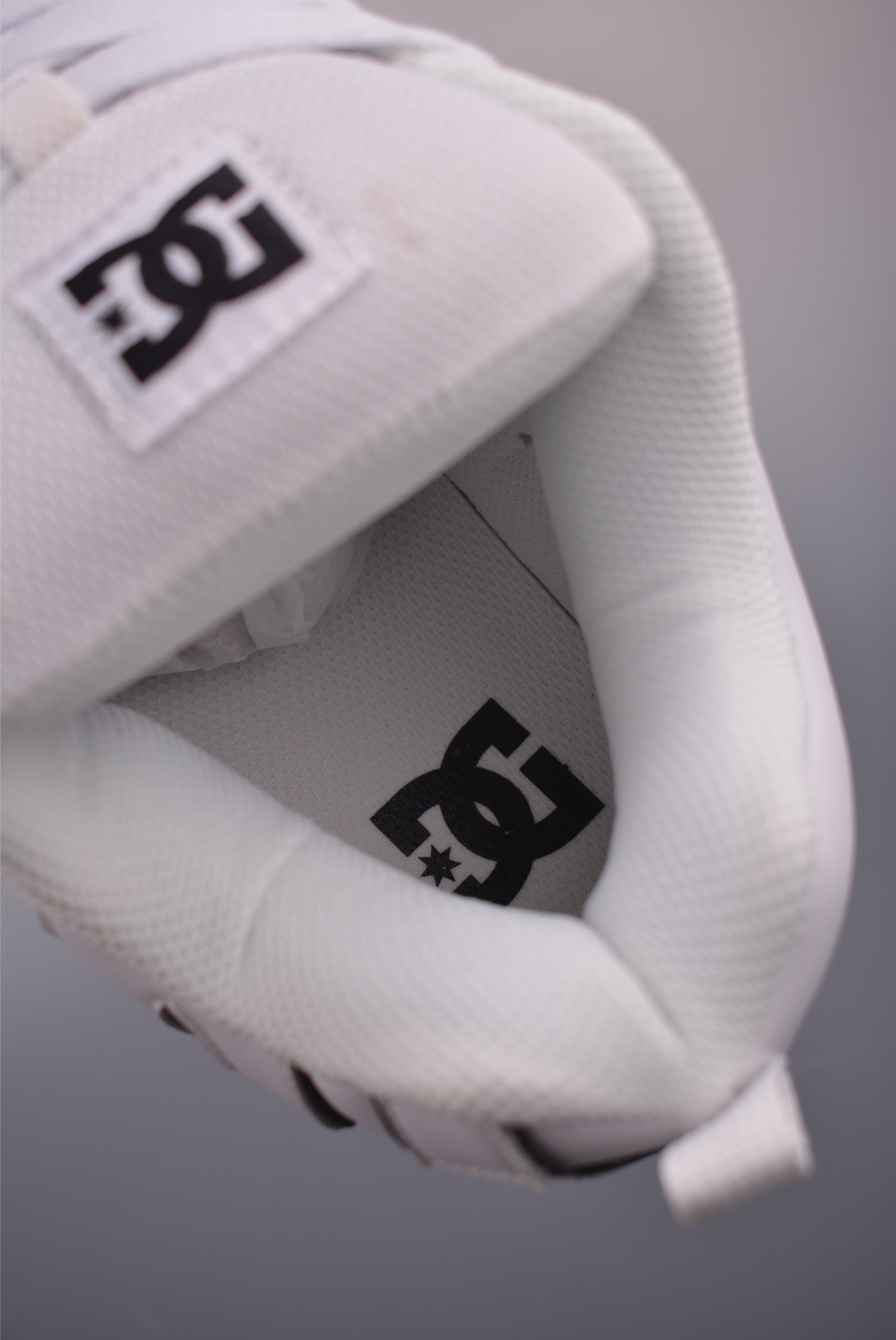 DC Shoes Court Graffik Low-Top Sneakers - Durable, Stylish, and Comfortable 10 i1753737490592 6279 0 8