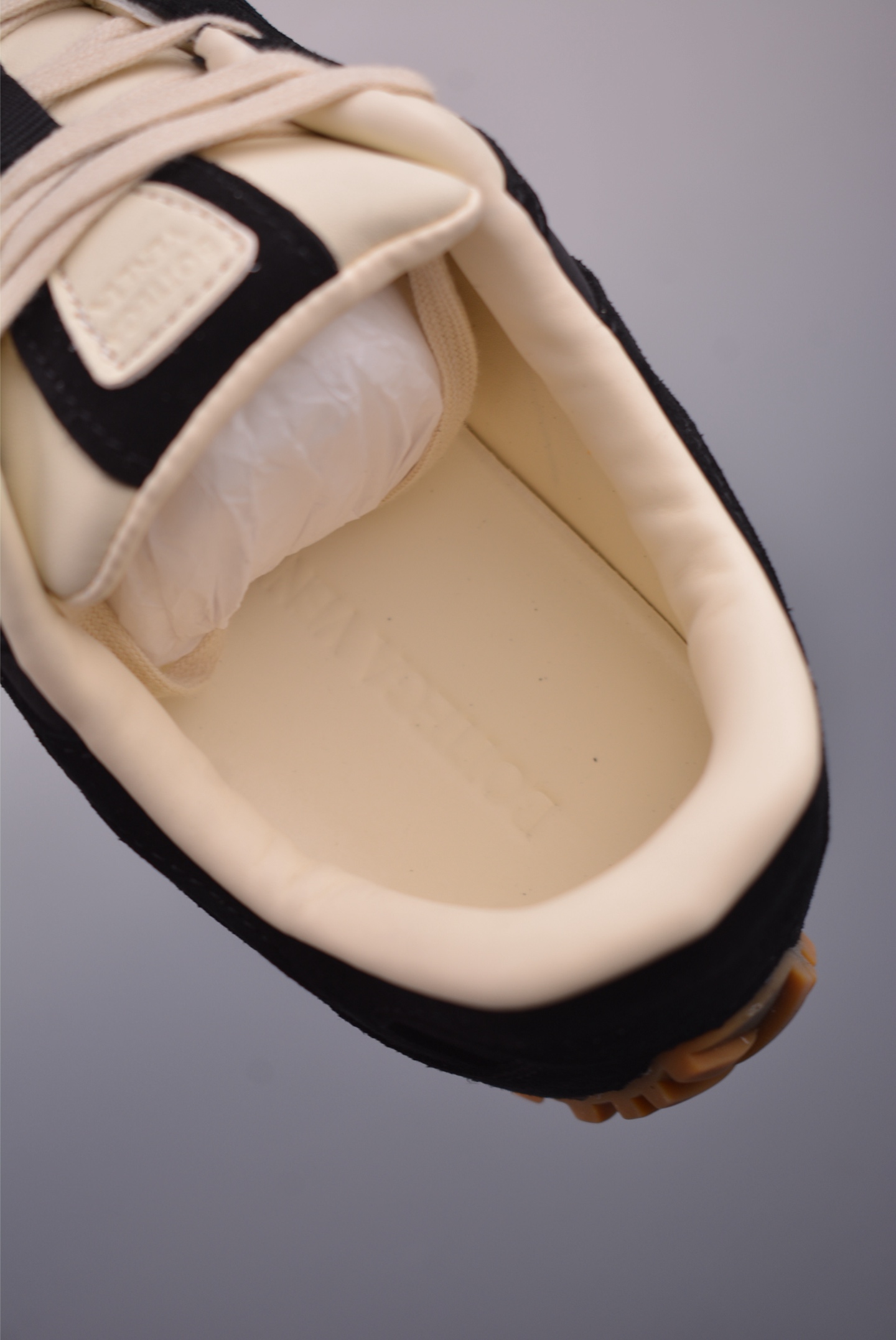 Bottega Veneta Orbit Flash Sneakers - Comfortable Lambskin Leather Lace-Up Shoes 10 i1753739026628 1738 0 8