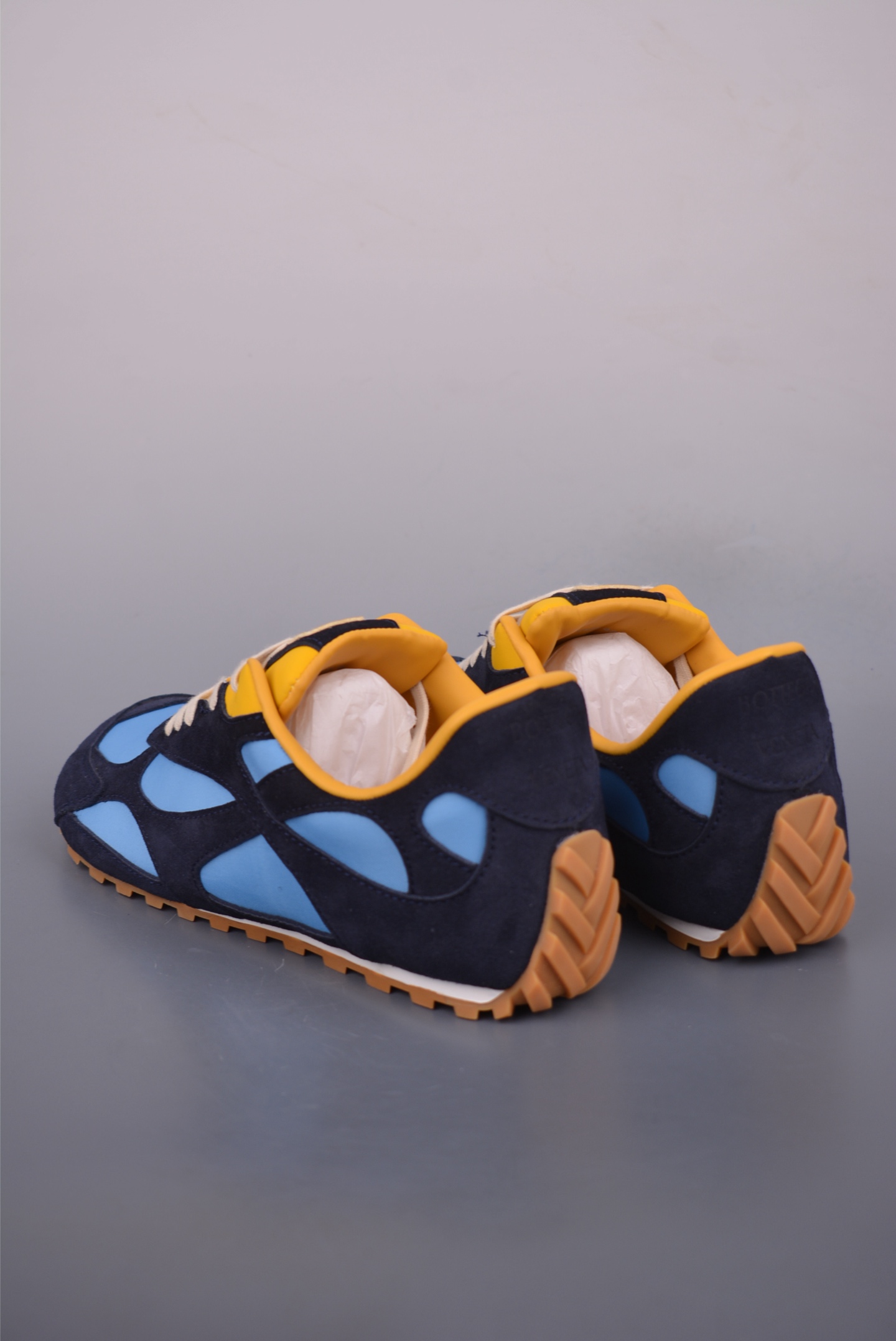 Bottega Veneta Orbit Flash Lace-Up Sneakers Round Toe Low Top Blue 3 i1753739049157 1885 0 1