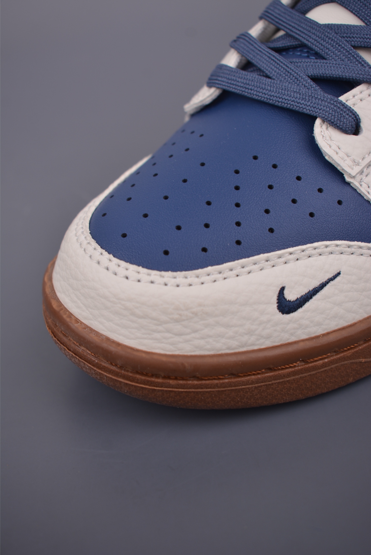 Nike SB Dunk Low Balenciaga Blue White Gum Sneakers - FX1588 3151124 7 i1753742732776 9728 0 5