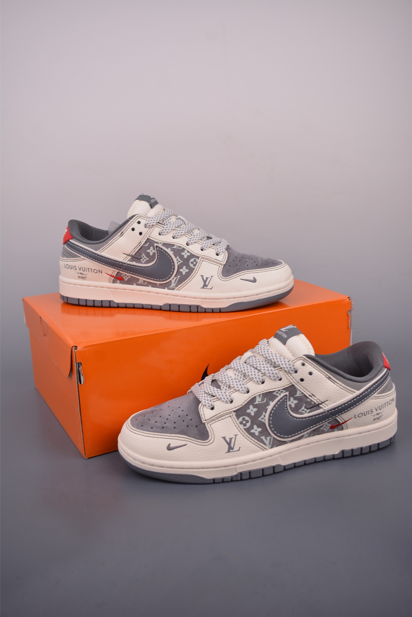 Nike SB Dunk Low 巴黎世家联名 YX5066-367