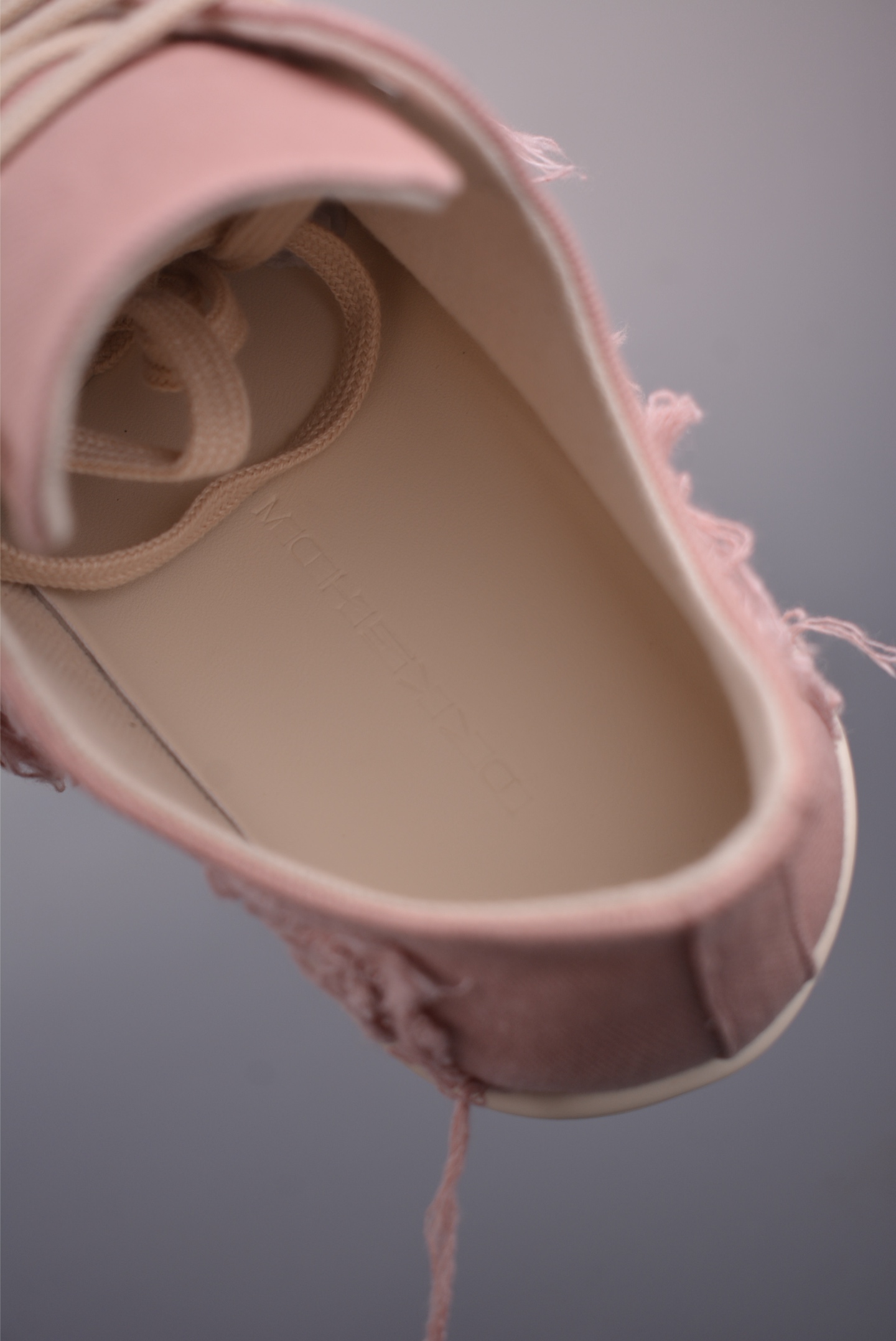 Rick Owens DRKSHDW Pink Distressed Low-Top Sneakers - Stylish and Unique 9 i1753742906177 246 0 8
