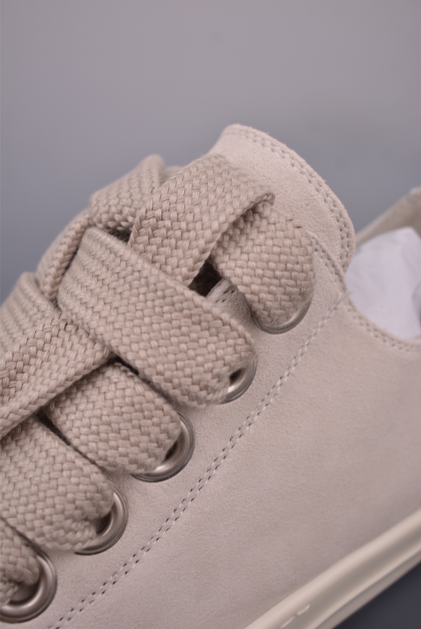 480 Rick Owens RO Mega 瑞克·欧文斯 DRKSHDW 粗鞋带款 绒面米白 RPO1E7883