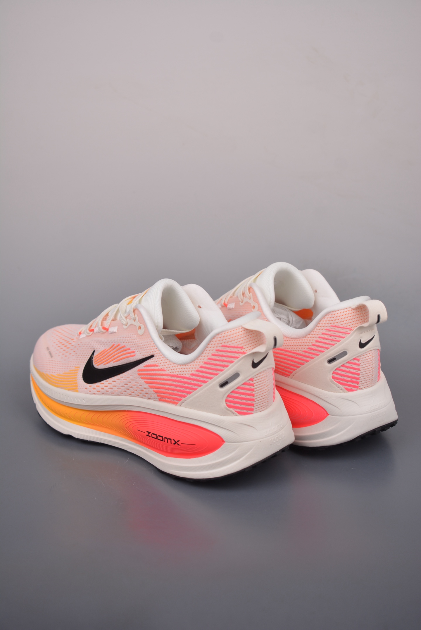 Nike Air Zoom Vomero 18 Running Shoes - Superior Cushioning & Comfort 3 i1753814701025 4117 0 1