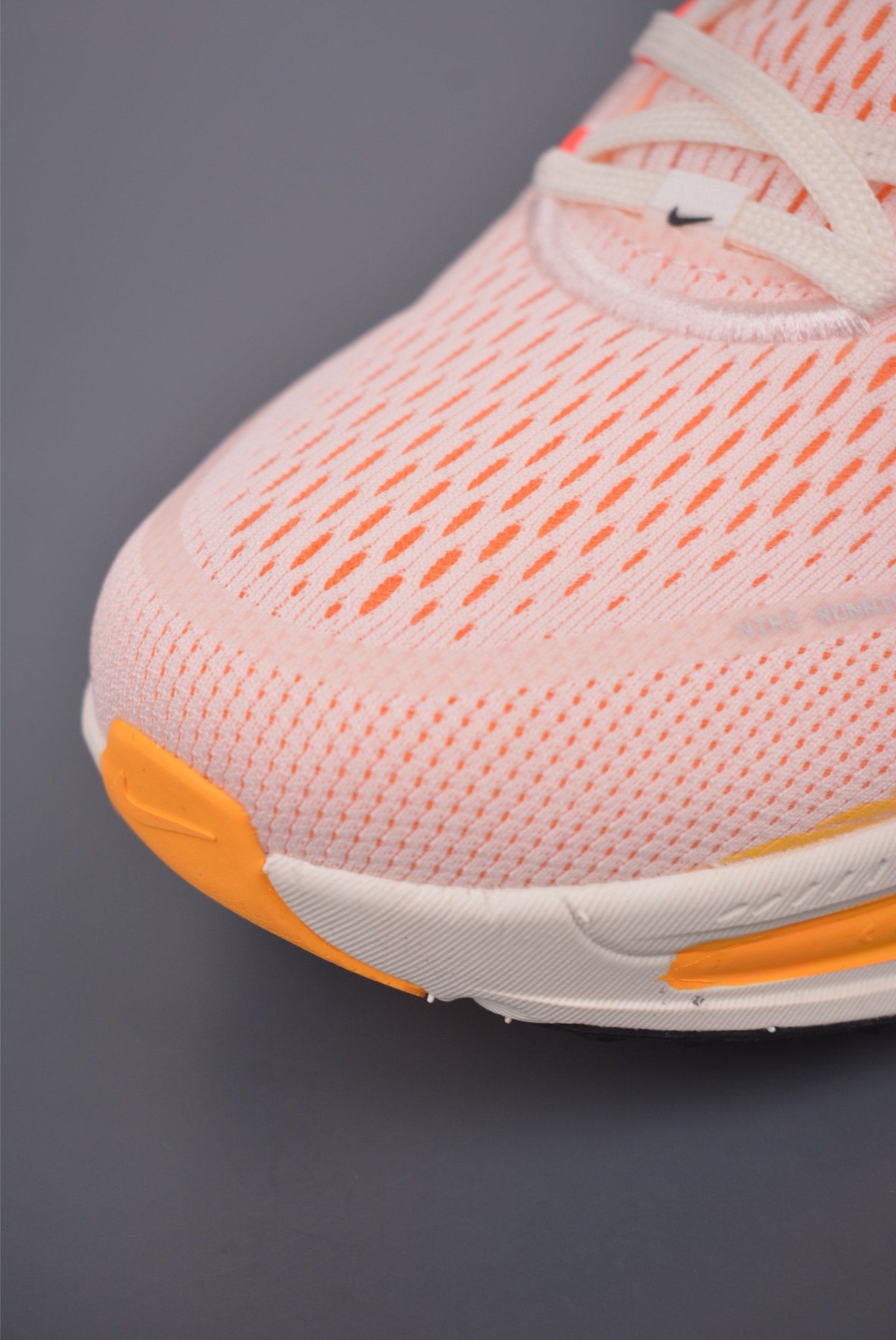 Nike Air Zoom Vomero 18 Running Shoes - Superior Cushioning & Comfort 7 i1753814711472 7781 0 5