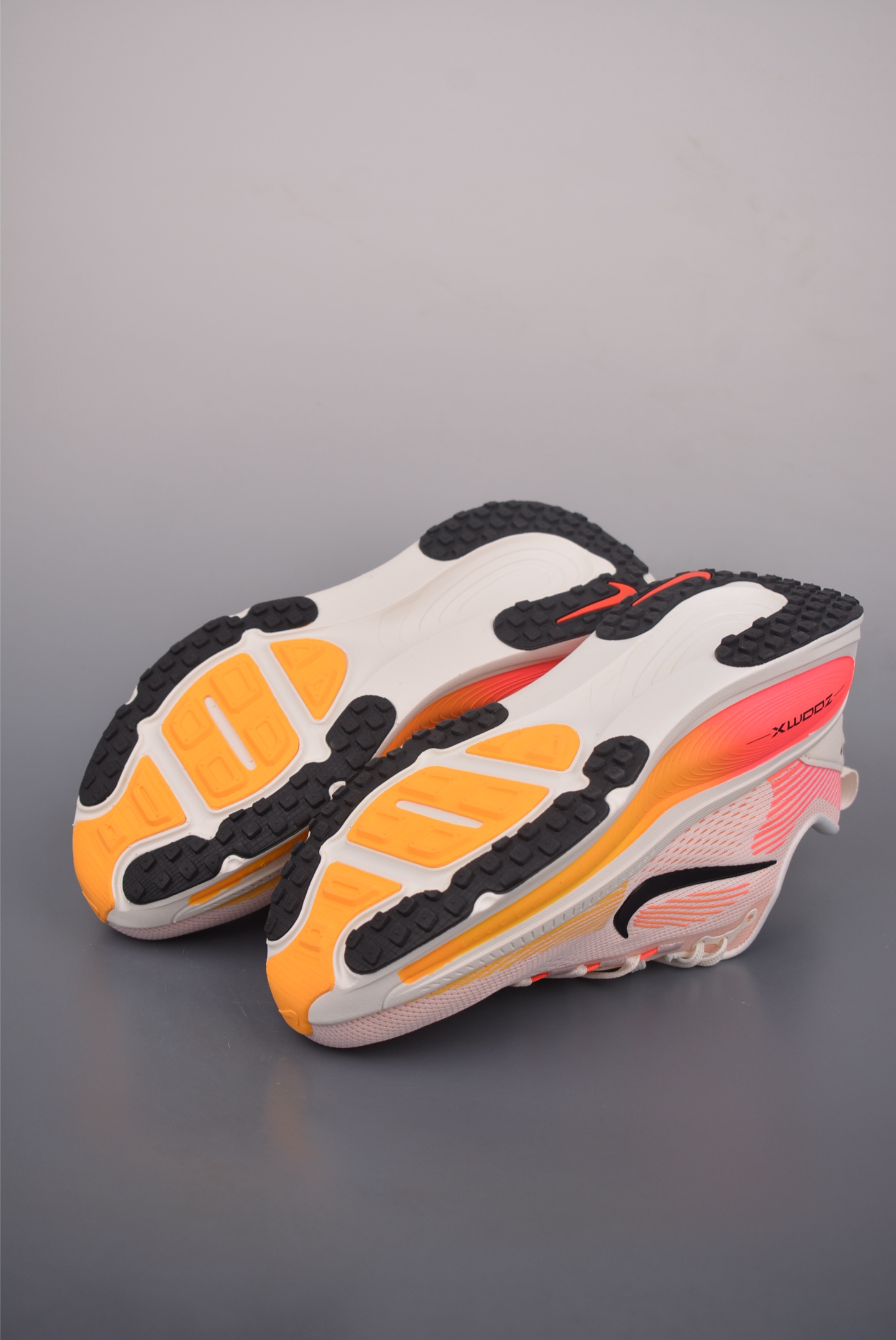Nike Air Zoom Vomero 18 Running Shoes - Superior Cushioning & Comfort 4 i1753814711604 9354 0 2