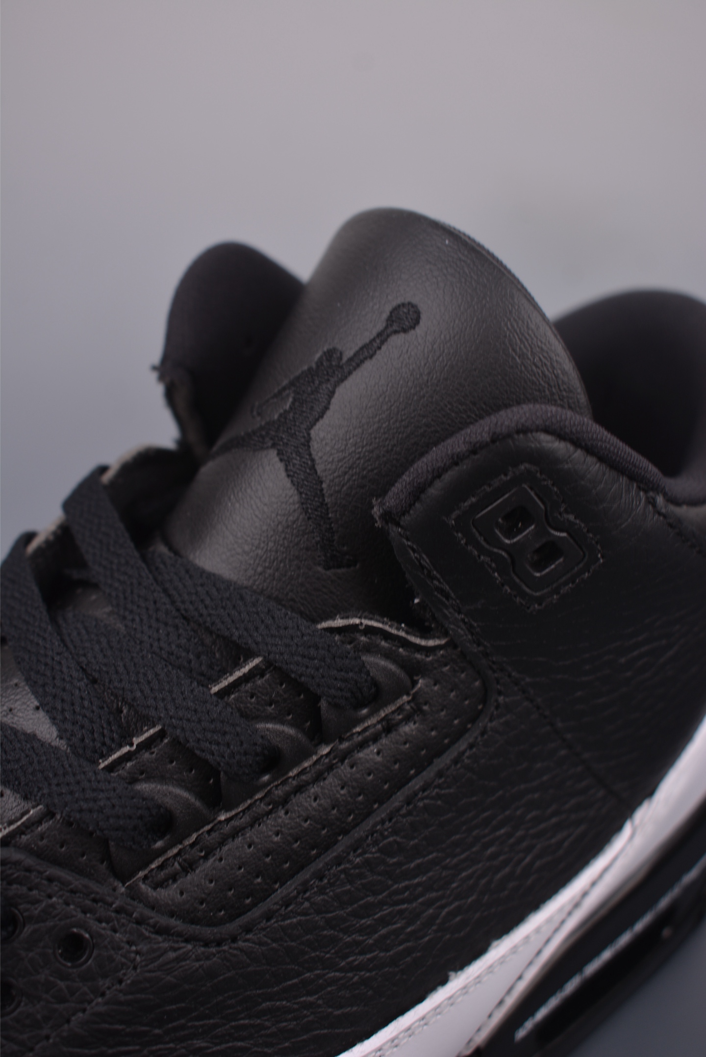 Air Jordan 3 Retro: Iconic Style & Comfort. Available in Multiple Sizes 8 i1753815596253 3710 0 6