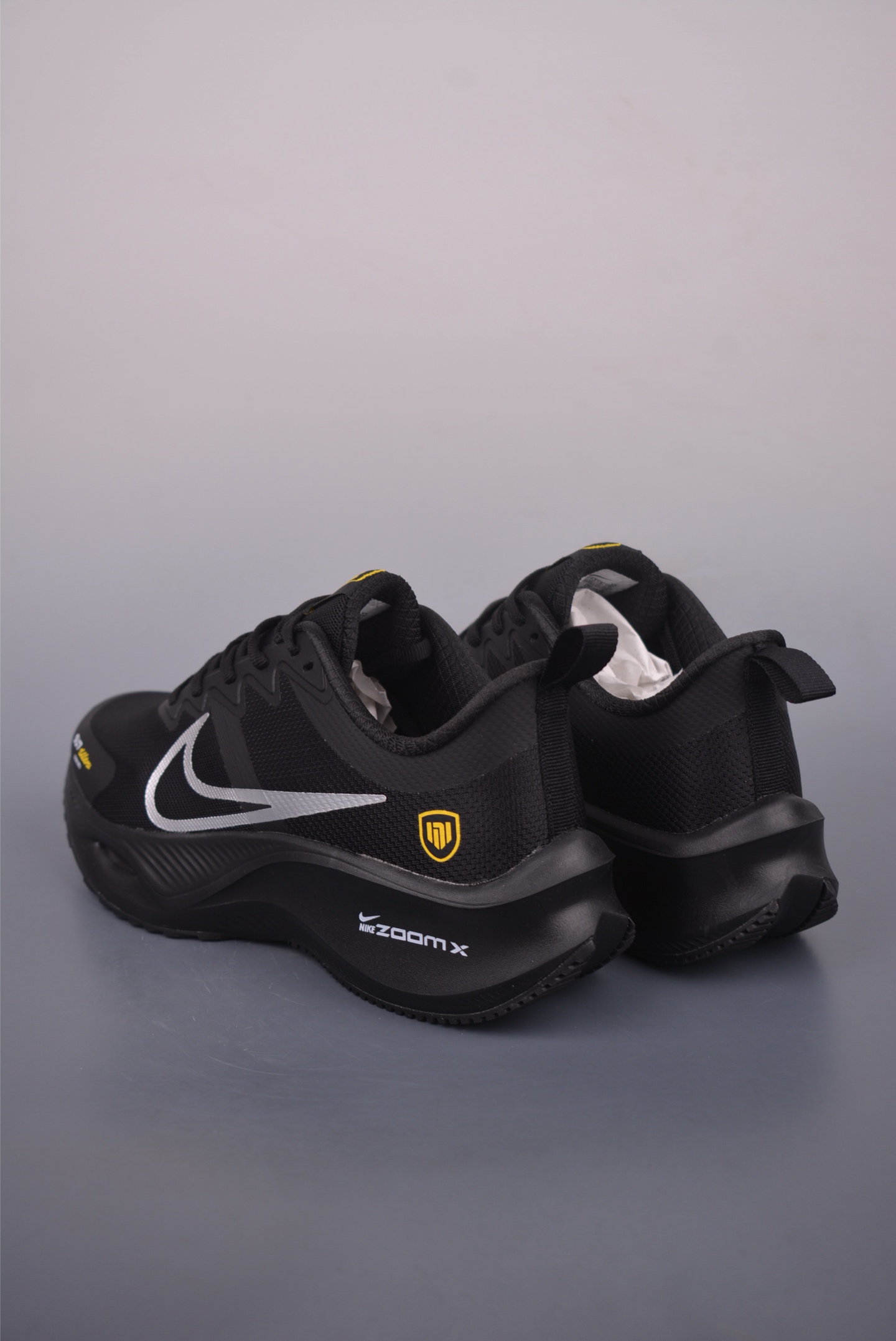 Nike Zoom Plus x Xiaomi Running Shoes - Ultimate Comfort and Performance 3 i1753816766493 2627 0 1