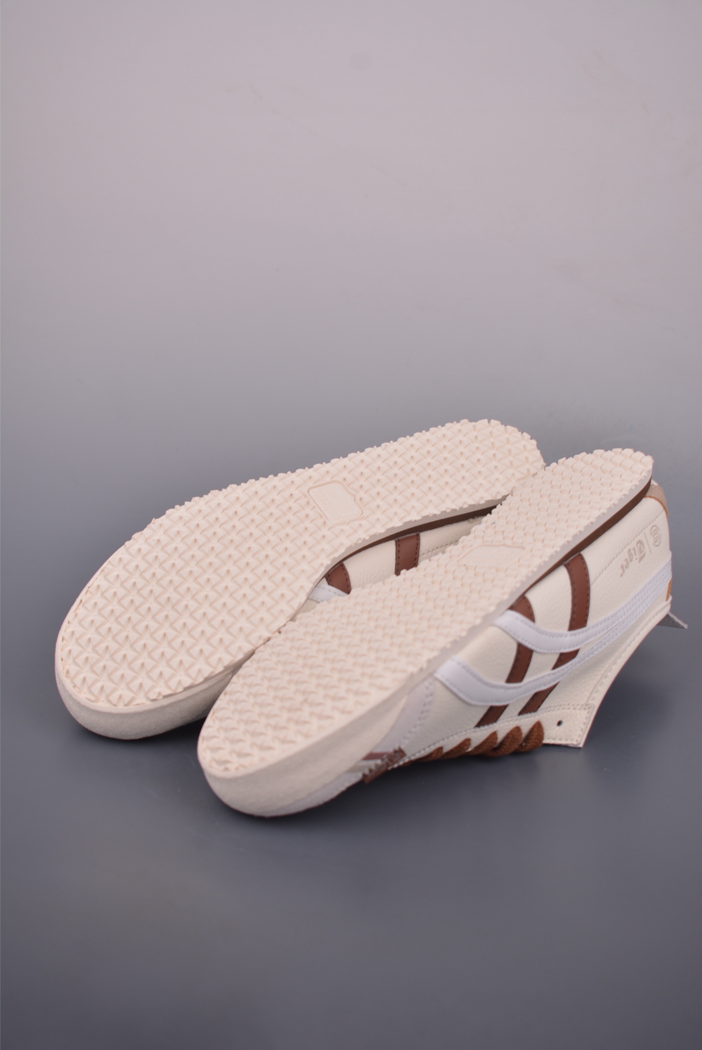 Onitsuka Tiger MEXICO 66 Cream/Brown Leather Sneakers - Unisex Sizes 4 i1753816862912 2121 0 2