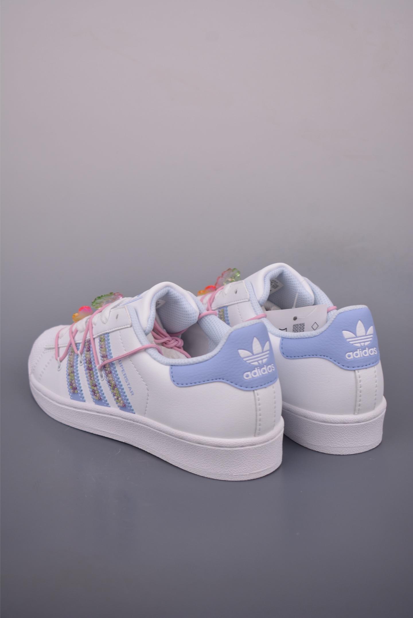Adidas Originals Superstar 2 - Classic White Sneakers with Butterfly Accents 3 i1753816917835 9543 0 1
