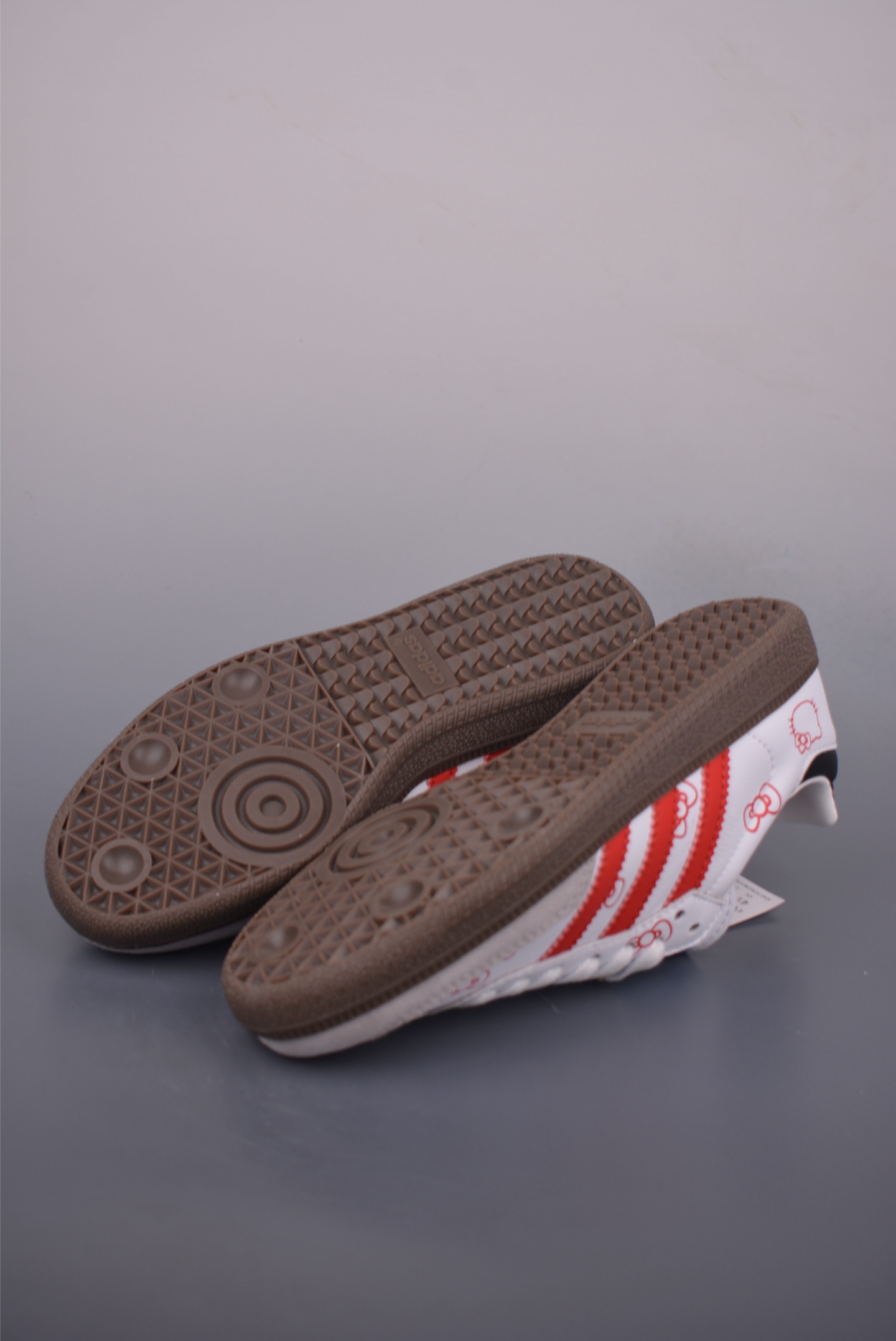 Adidas Samba OG Hello Kitty Edition Retro Sneakers - Premium Quality & Comfort 3 i1753816958021 2989 0 2