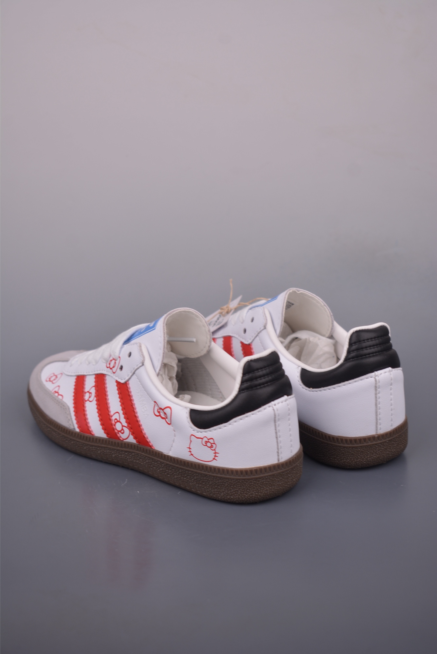 Adidas Samba OG Hello Kitty Edition Retro Sneakers - Premium Quality & Comfort 2 i1753816959564 5800 0 1