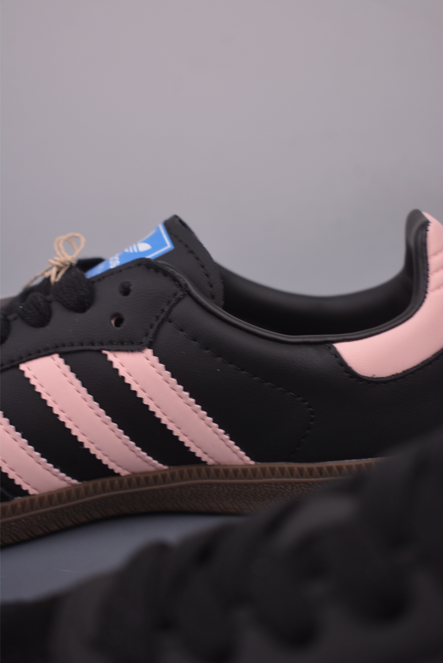 Adidas Samba OG Hello Kitty Black Pink Women's Retro Classic Shoes 8 i1753817001780 9394 0 7