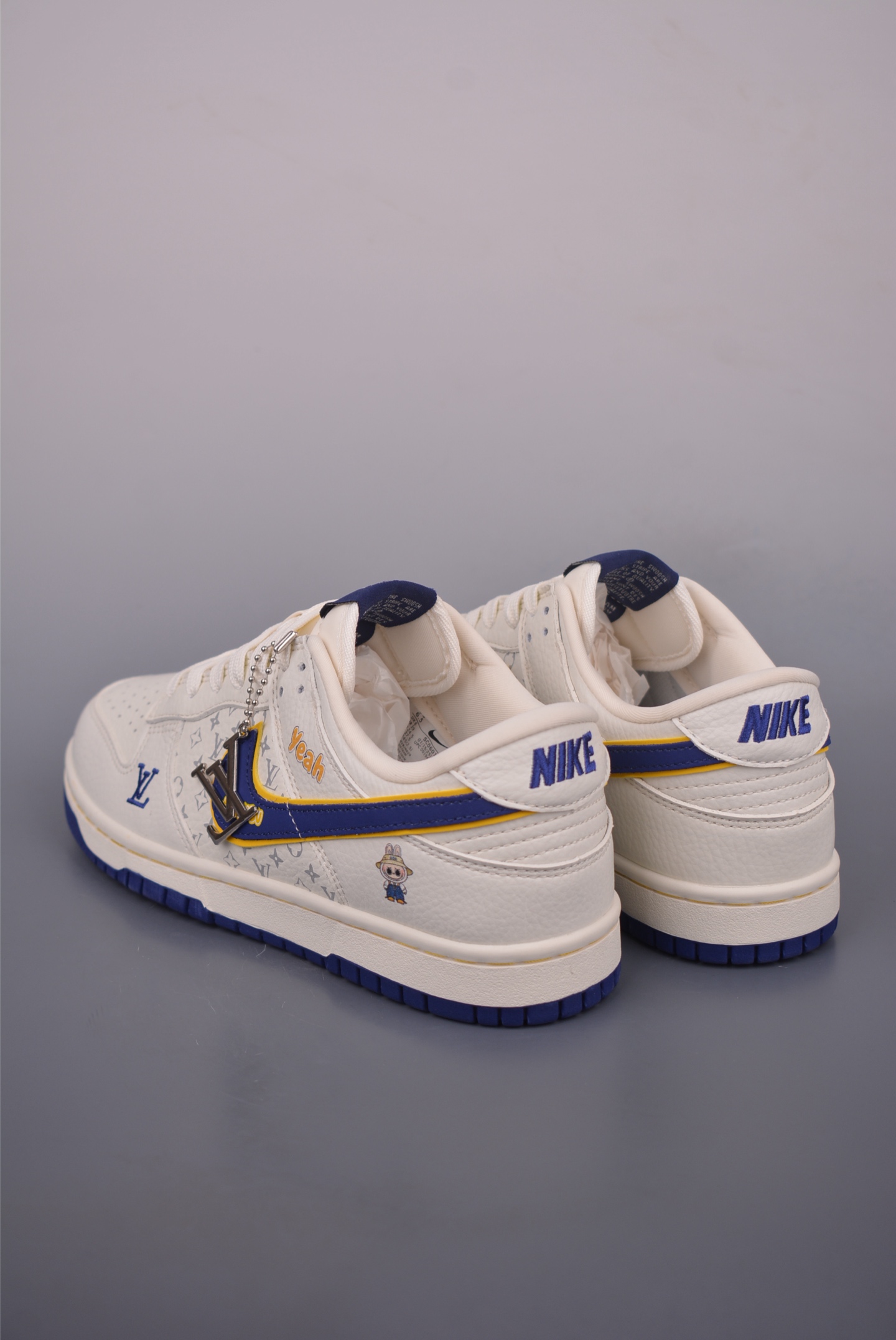 Nike SB Dunk Low Louis Vuitton Collab Premium Leather Sneakers - Limited Edition 3 i1753819916757 9739 0 1