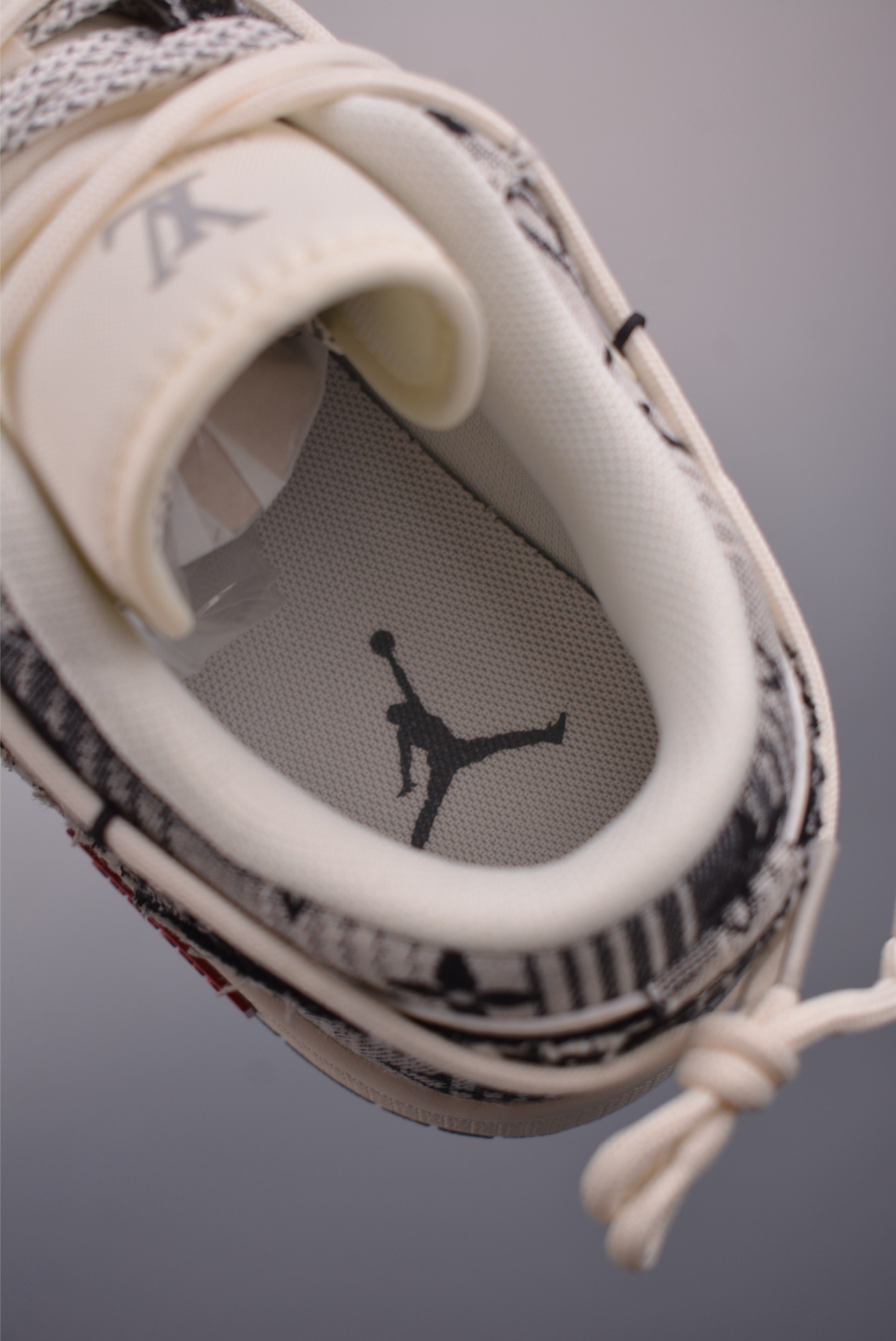 Air Jordan 1 Low Supreme Collab Deconstructed Shoes - Premium Quality 10 i1753823545975 3130 0 8