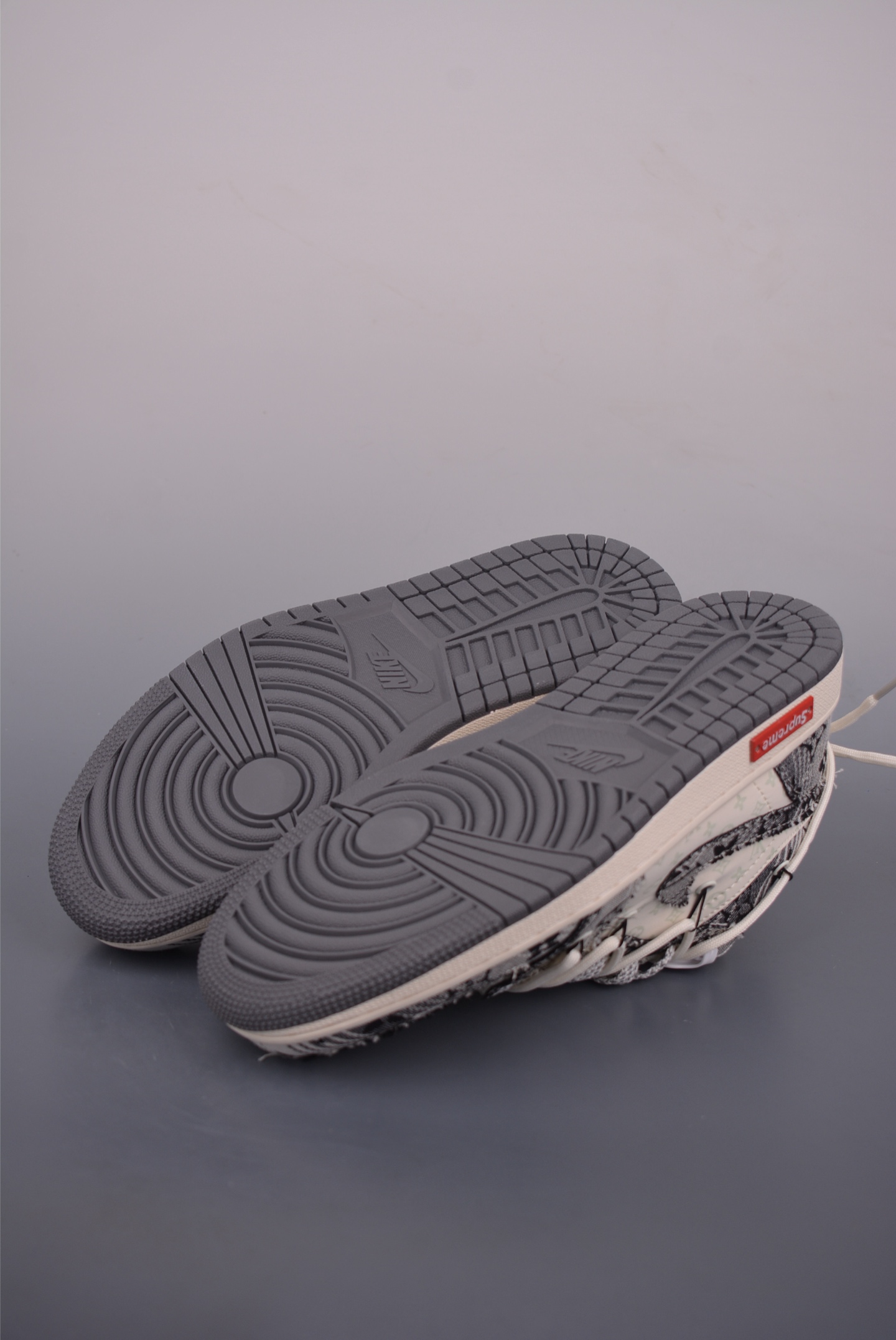 Air Jordan 1 Low Supreme Collab Deconstructed Shoes - Premium Quality 4 i1753823547886 8883 0 2