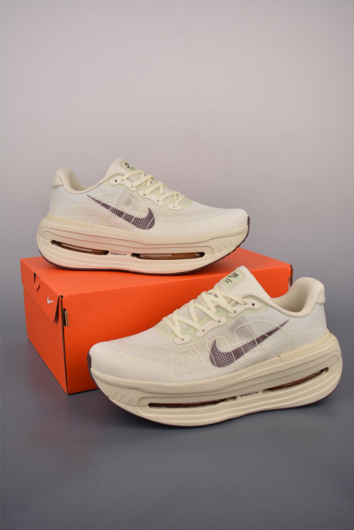 Nike Vomero premium Air气垫40周年 舒适百搭防滑耐磨 支撑缓震低帮 休闲跑步鞋 HQ2050-700