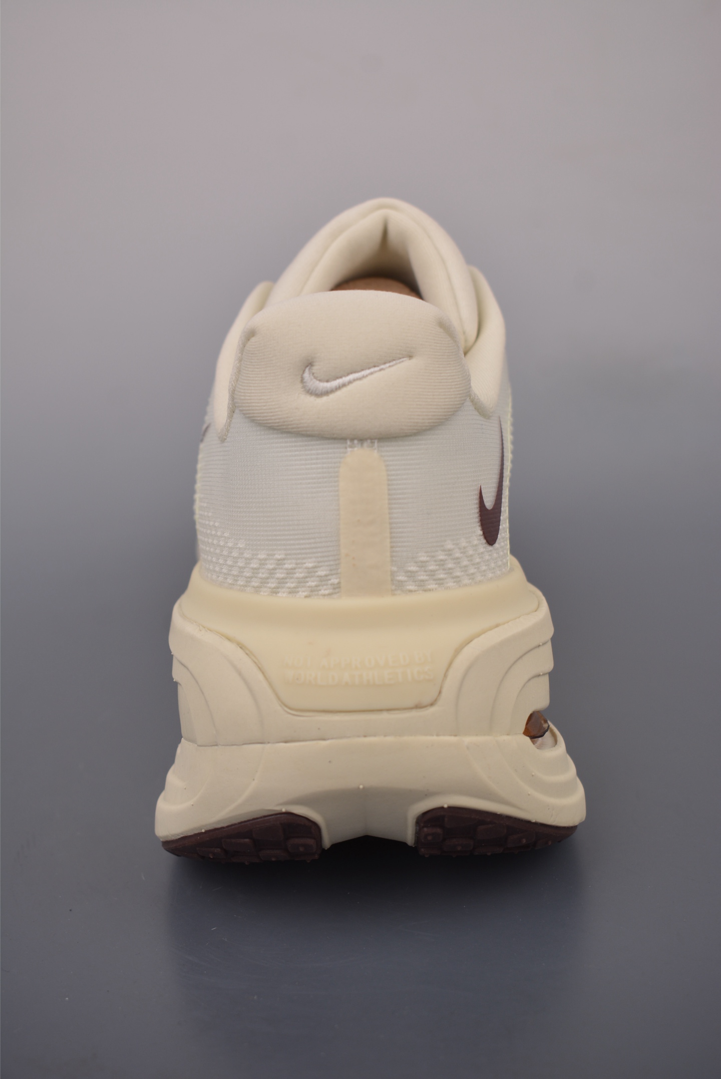 Nike Vomero premium Air气垫40周年 舒适百搭防滑耐磨 支撑缓震低帮 休闲跑步鞋 HQ2050-700