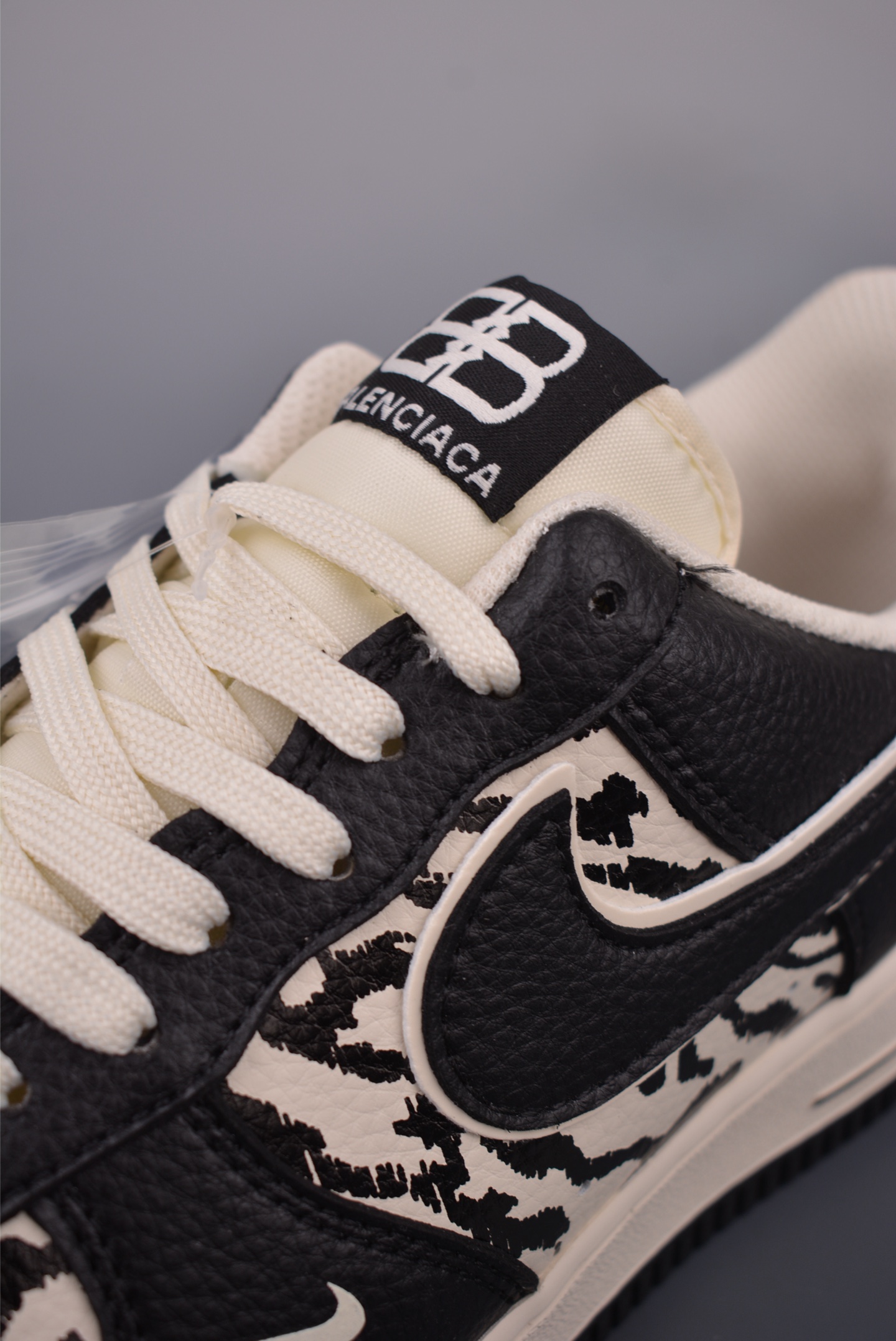 Nike Air Force 1 Low 巴黎世家联名 HJ3318-004
