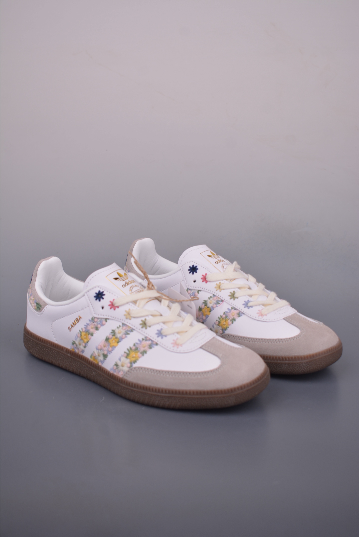 Adidas Samba OG Floral Sneakers - Retro Style, Premium Comfort & Floral Design 1 i1753909773243 8403 0 0