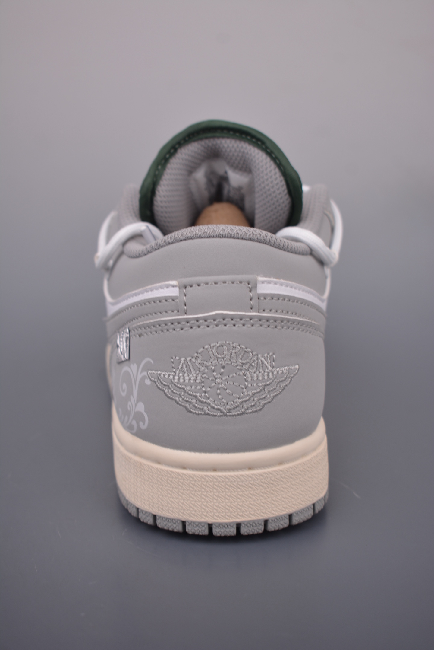 Air Jordan 1 Low 'Layered Clouds' Deconstructed Lace-Up Sneakers 4 i1753984113545 2213 0 3