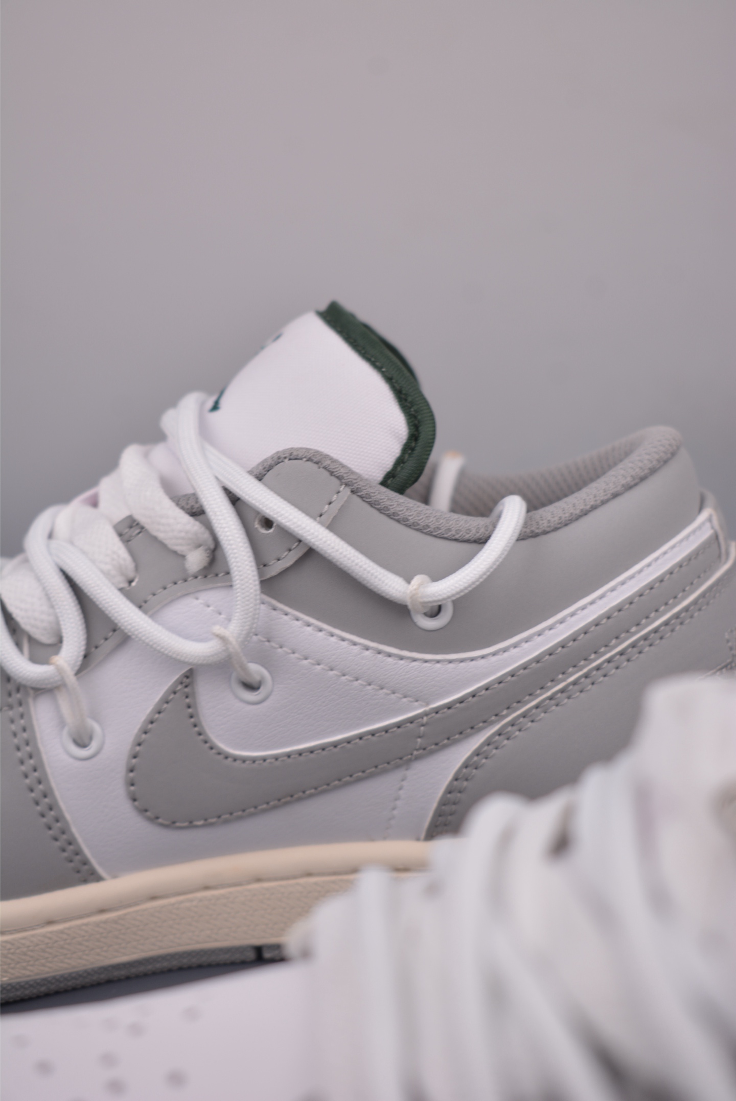 Air Jordan 1 Low 'Layered Clouds' Deconstructed Lace-Up Sneakers 8 i1753984115537 2875 0 7