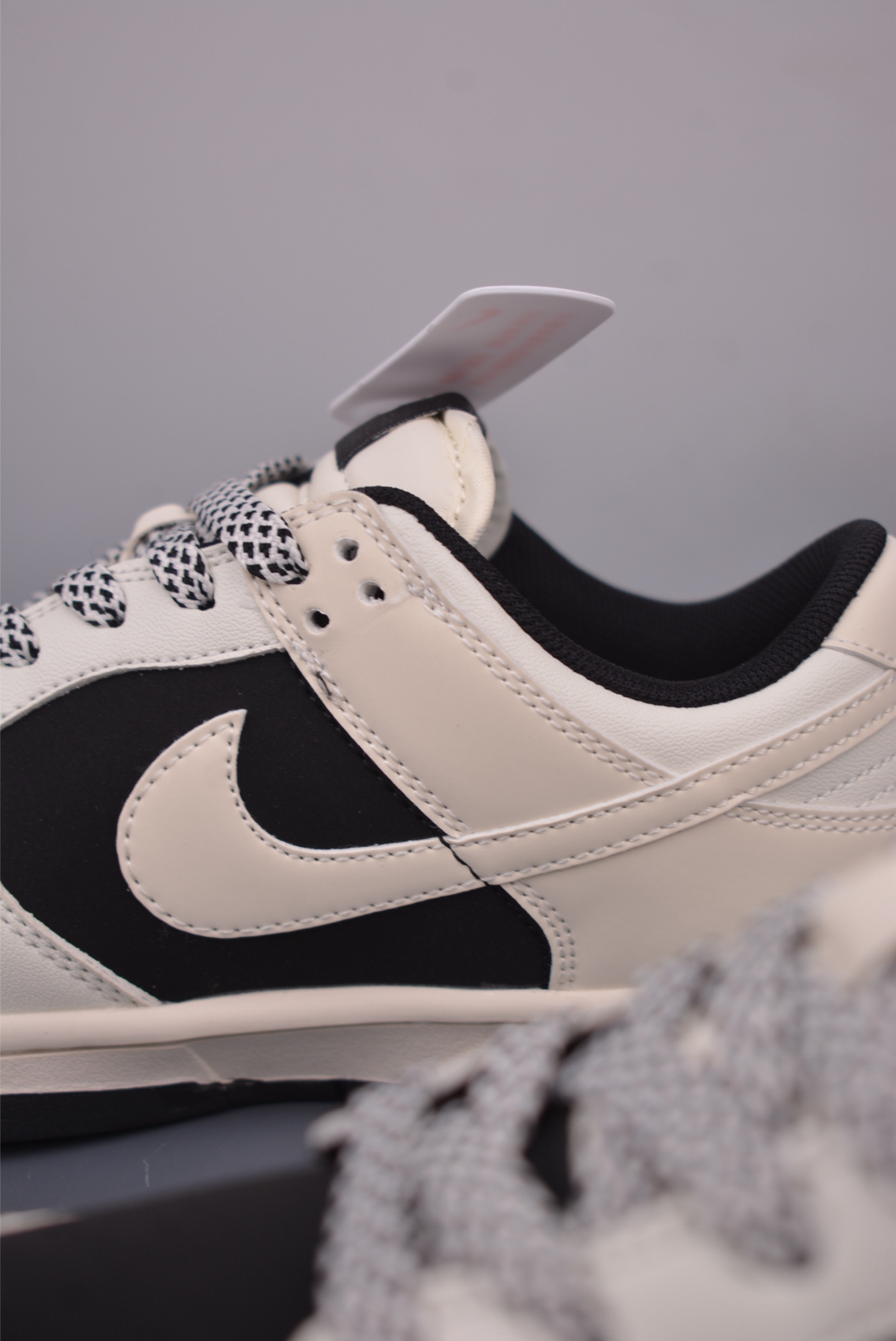 Nike SB Dunk Low Custom Sneakers - Stylish Design, Comfortable Fit 9 i1753984927602 9114 0 7