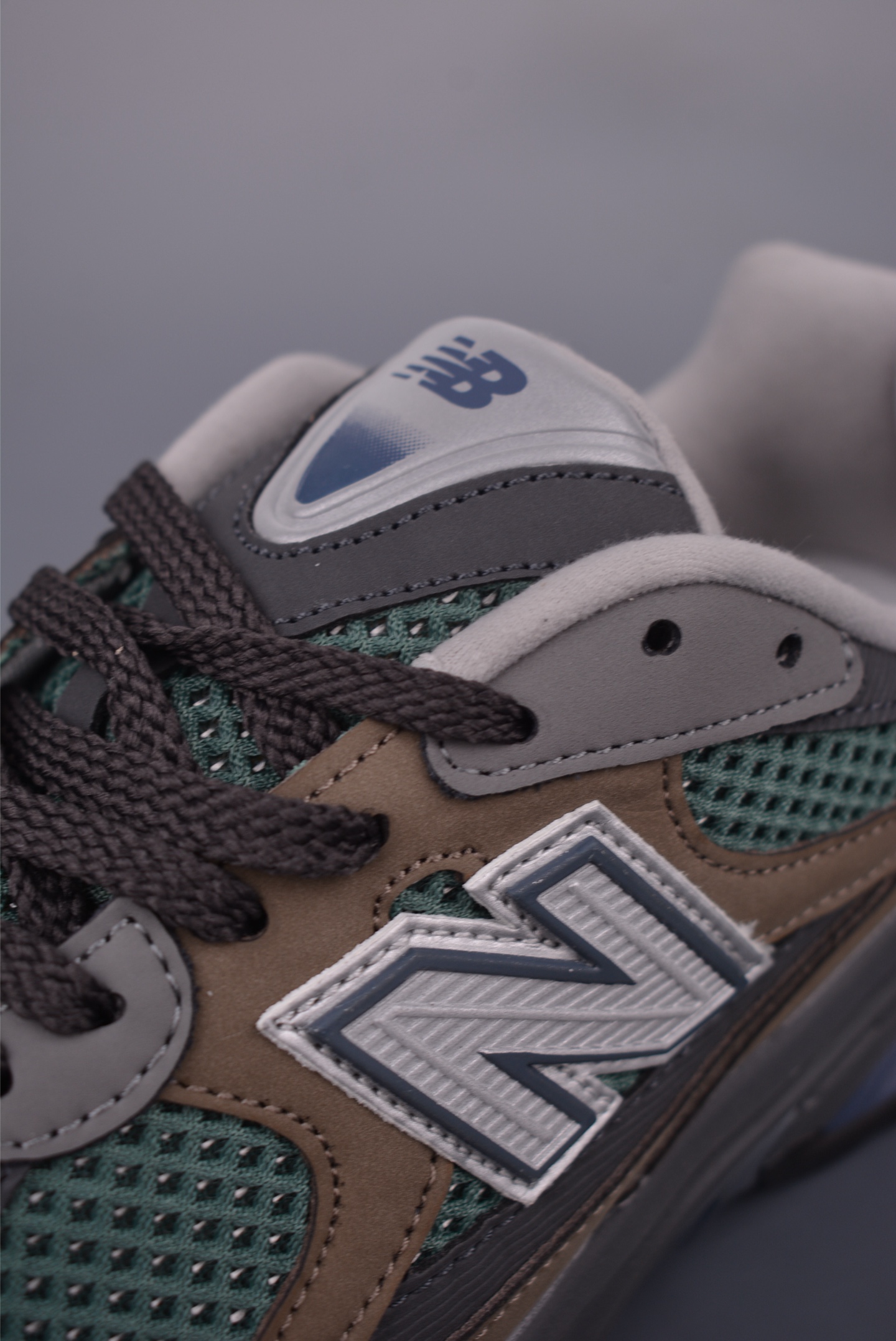 New Balance 2010 Series Retro Casual Sneakers - Classic Style & Modern Comfort 7 i1753985162167 7266 0 6