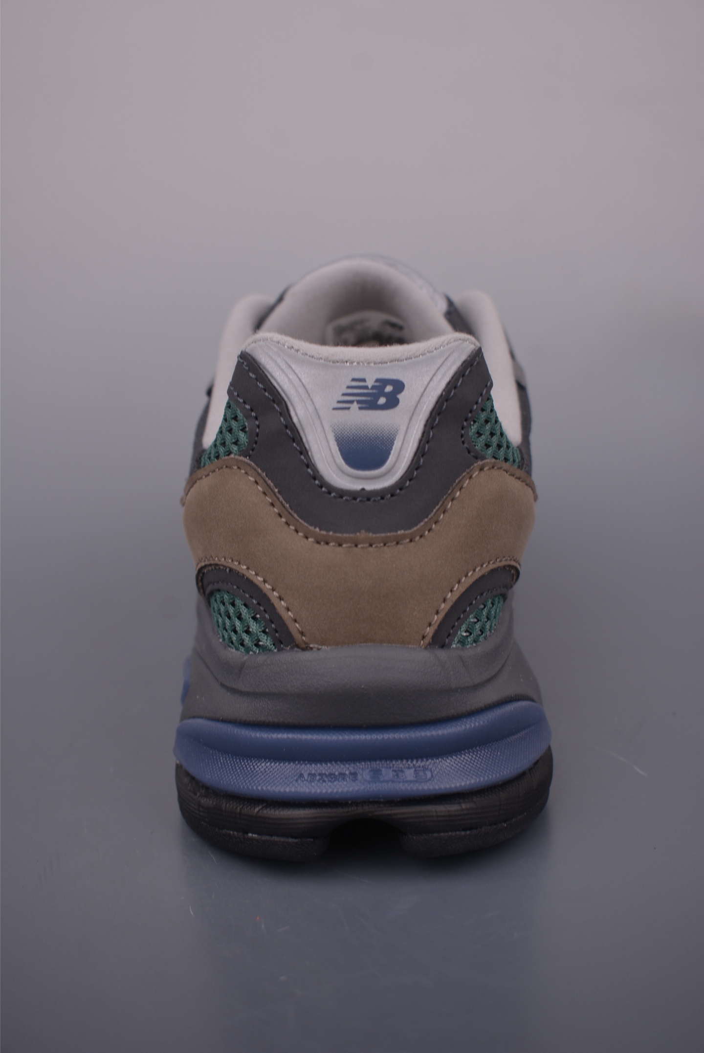 New Balance 2010 Series Retro Casual Sneakers - Classic Style & Modern Comfort 4 i1753985164572 5645 0 3
