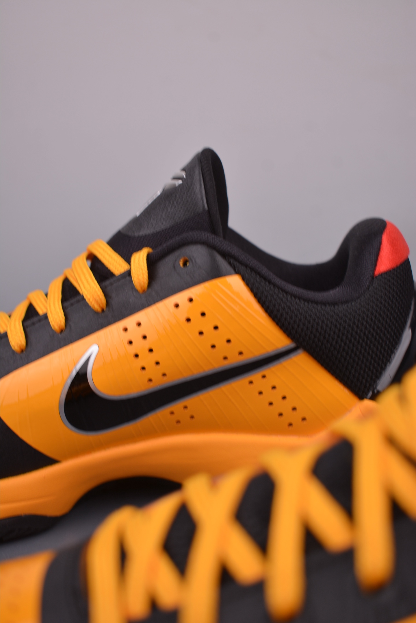 Nike Zoom Kobe 5 ZK5 "Bruce Lee" Basketball Shoes - Black/Yellow, Limited Edition 9 i1753985629267 1340 0 7