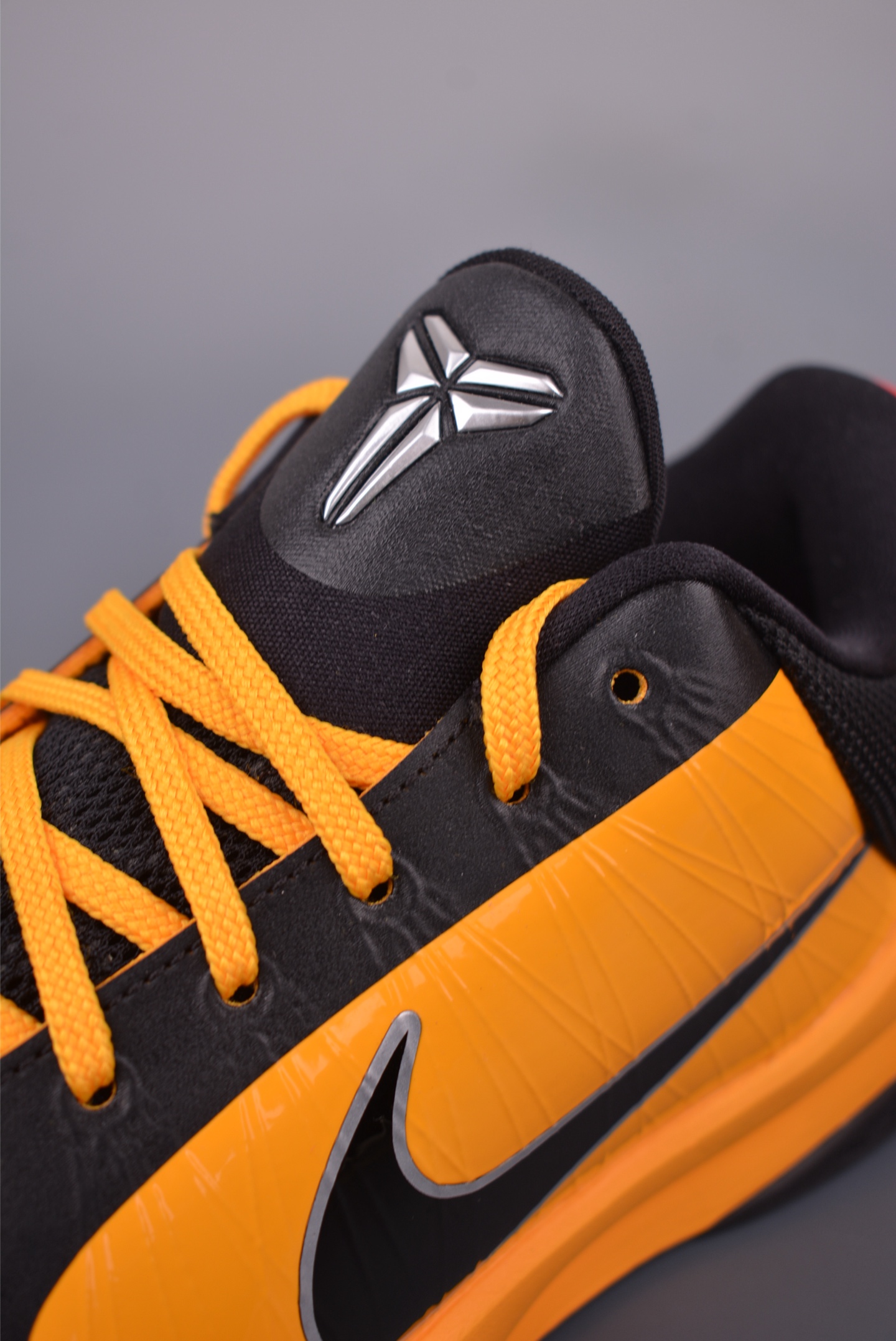 Nike Zoom Kobe 5 ZK5 "Bruce Lee" Basketball Shoes - Black/Yellow, Limited Edition 8 i1753985634390 8370 0 6