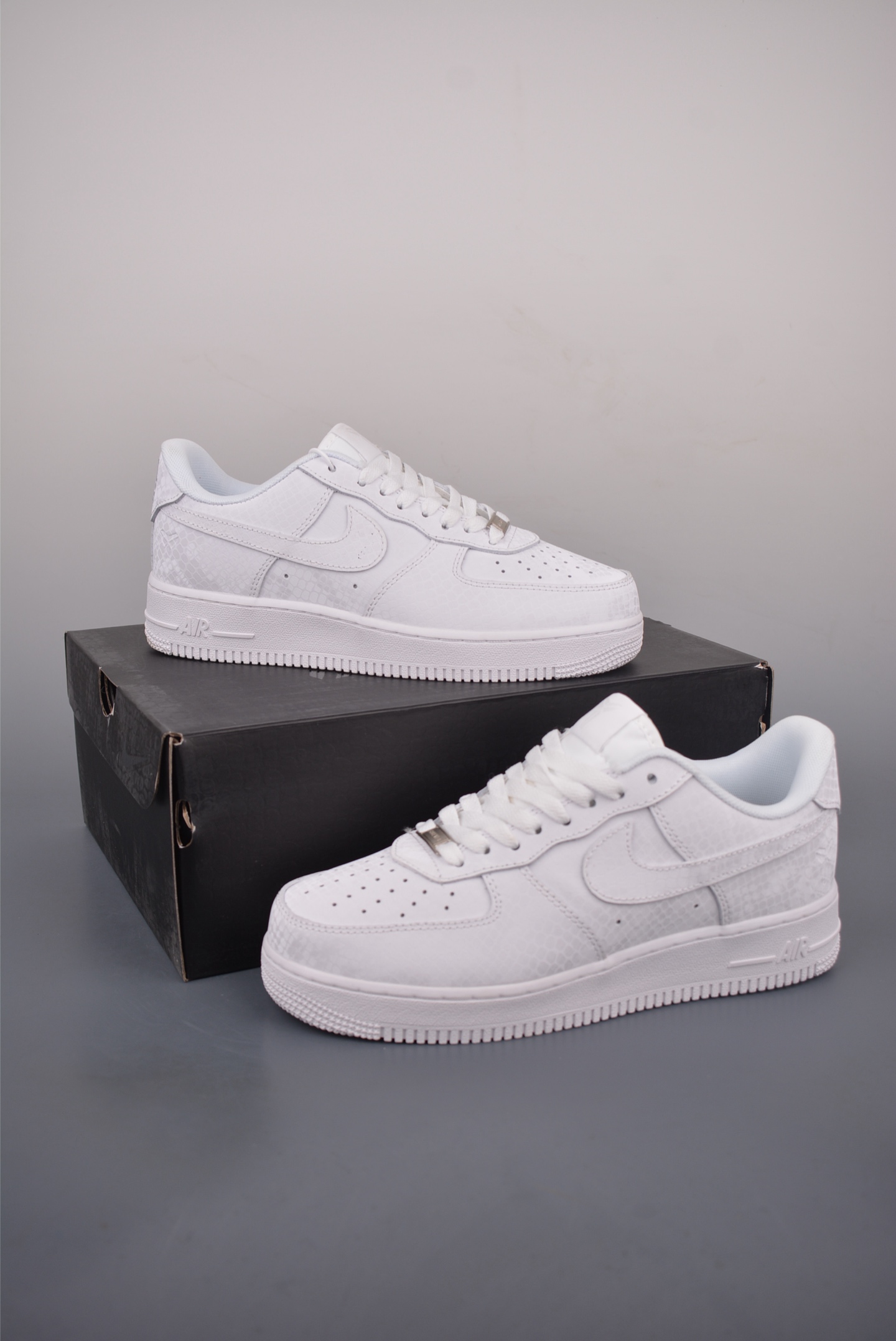 Nike Air Force 1 Low White Perforated Leather Sneakers Classic Style Shoes 6 i1754073318024 6086 0 4