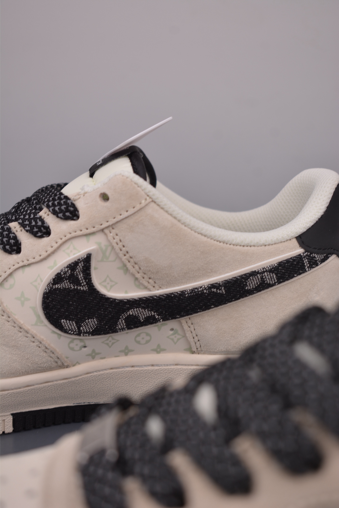 Nike Air Force 1 Low Louis Vuitton Collab Sneakers - Premium Quality 9 i1754073360144 7682 0 7