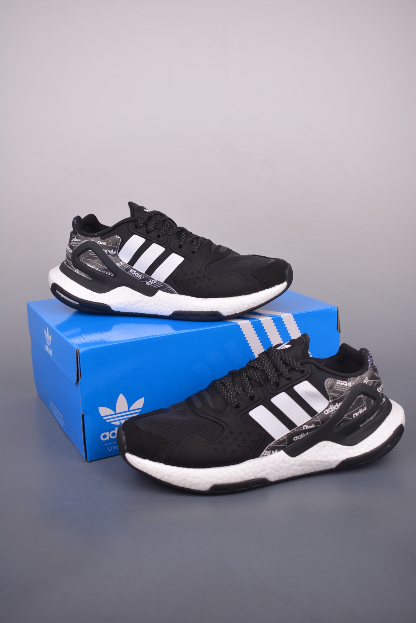 Adidas Day Jogger Night Walker II: Full Palm Boost Classic Sneakers 5 i1754079902717 7052 0 4