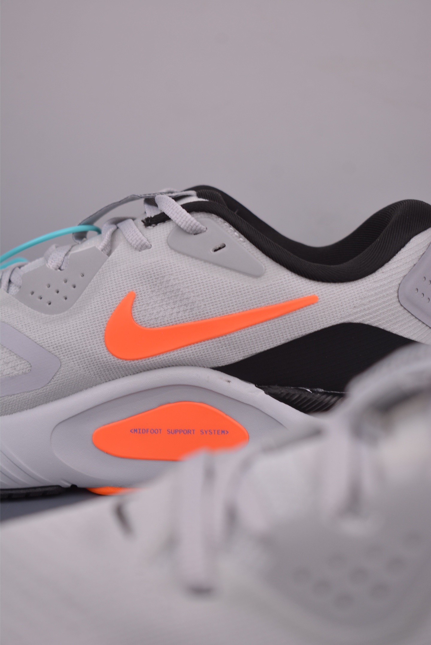 Nike Air Structure 26 Running Shoes with Zoom Cushioning Technology 9 i1754080621743 9968 0 7