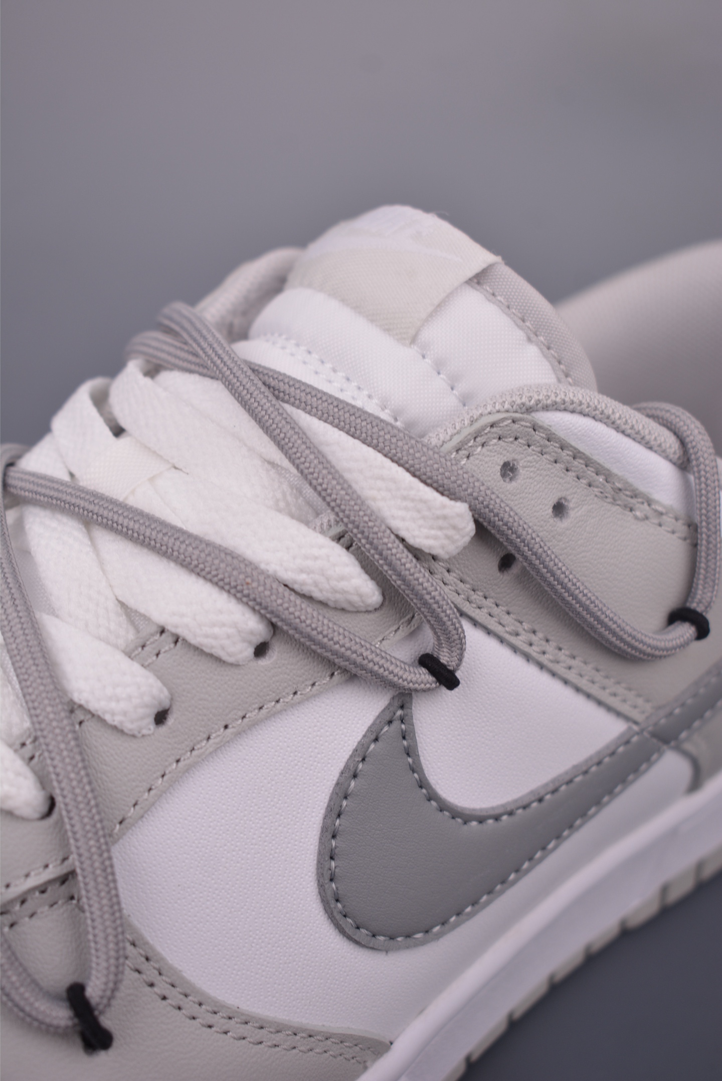 Nike SB Dunk Low Gray White Deconstructed Lace-Up Sneakers - Premium Quality 7 i1754081667335 8622 0 6