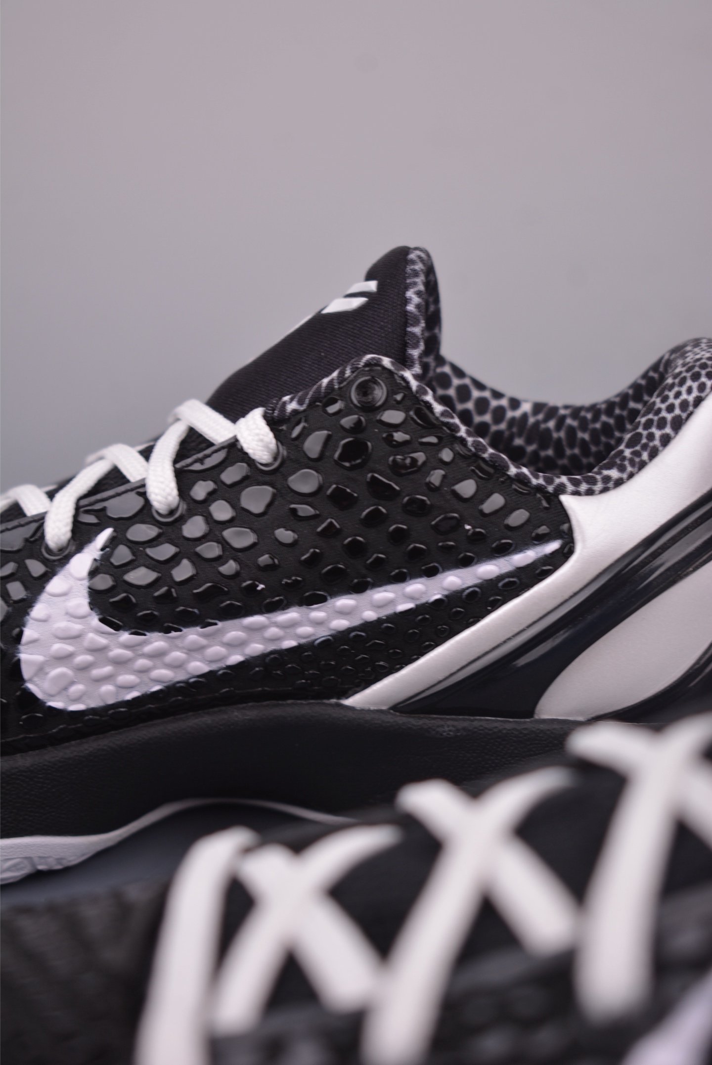 Nike Kobe 6 Protro 'Black Mamba' Basketball Shoes - Superior Comfort and Style 9 i1754081730469 484 0 7