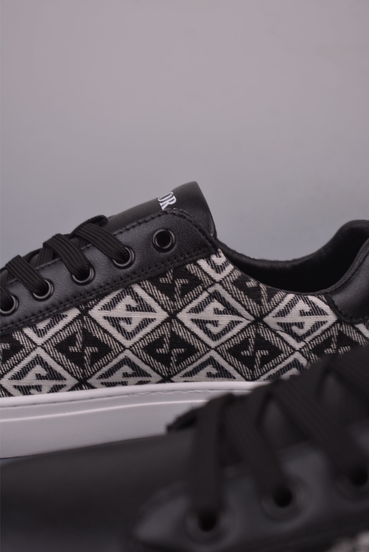 Dior CD1 Low-Top Sneakers - Breathable Mesh, Lightweight Rubber Sole, Stylish 8 i1754083903019 4027 0 7