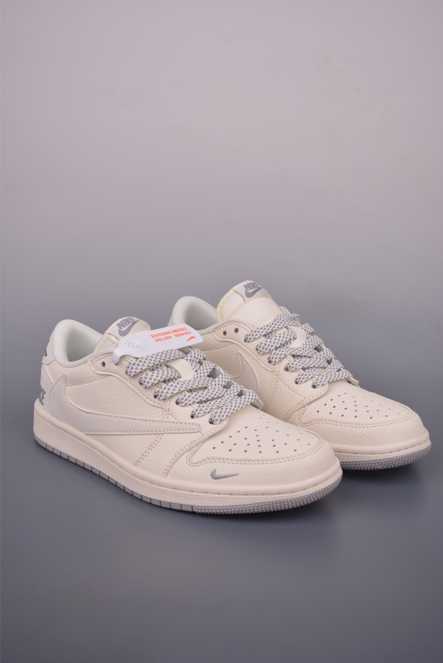 Fragment x Travis Scott Air Jordan 1 Low Collab Sneakers - Limited Edition 2 i1754083956159 5612 0 0