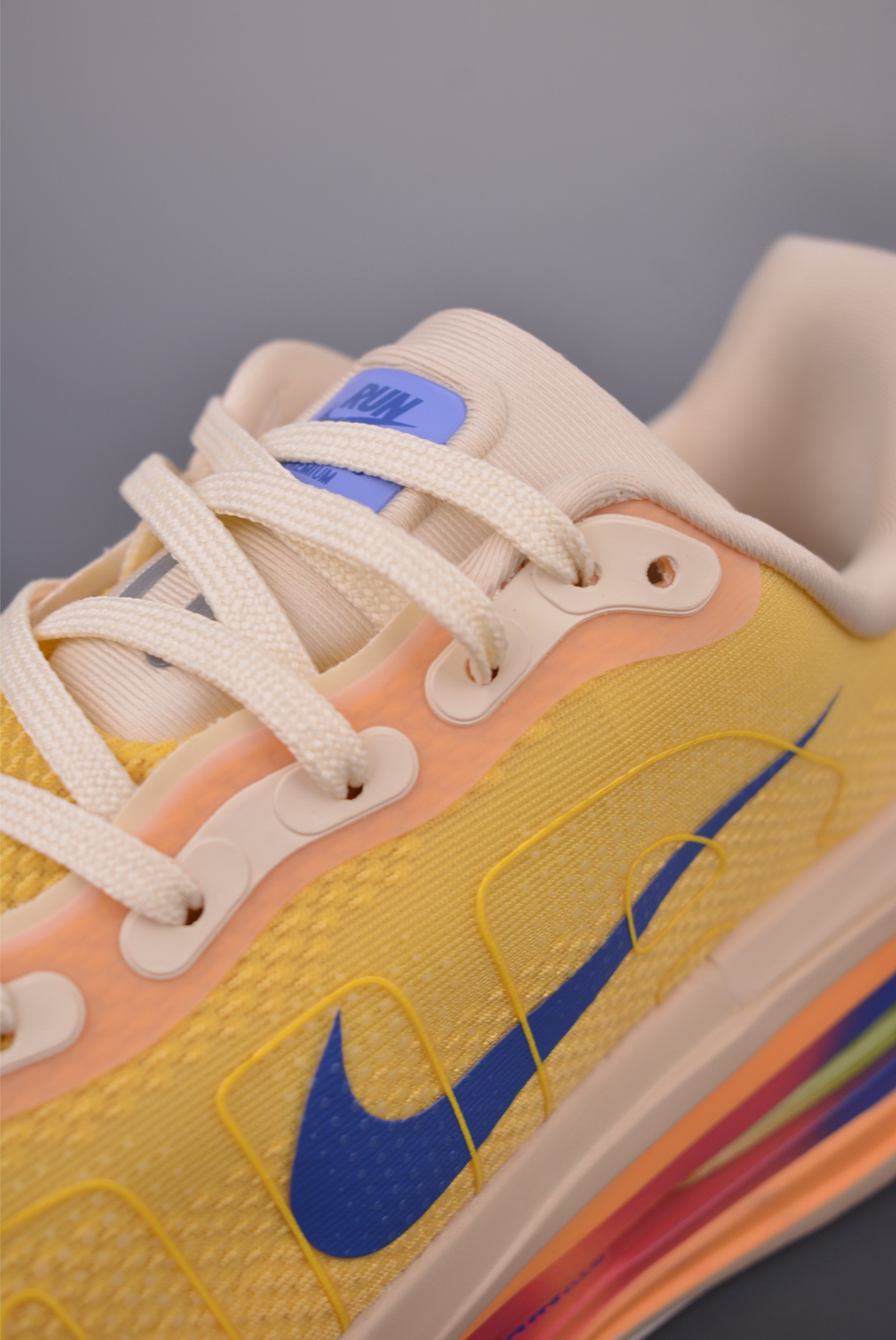 Nike Vomero Premium Air Cushion Running Shoes - Comfortable, Durable, Stylish 7 i1754164267235 3870 0 5