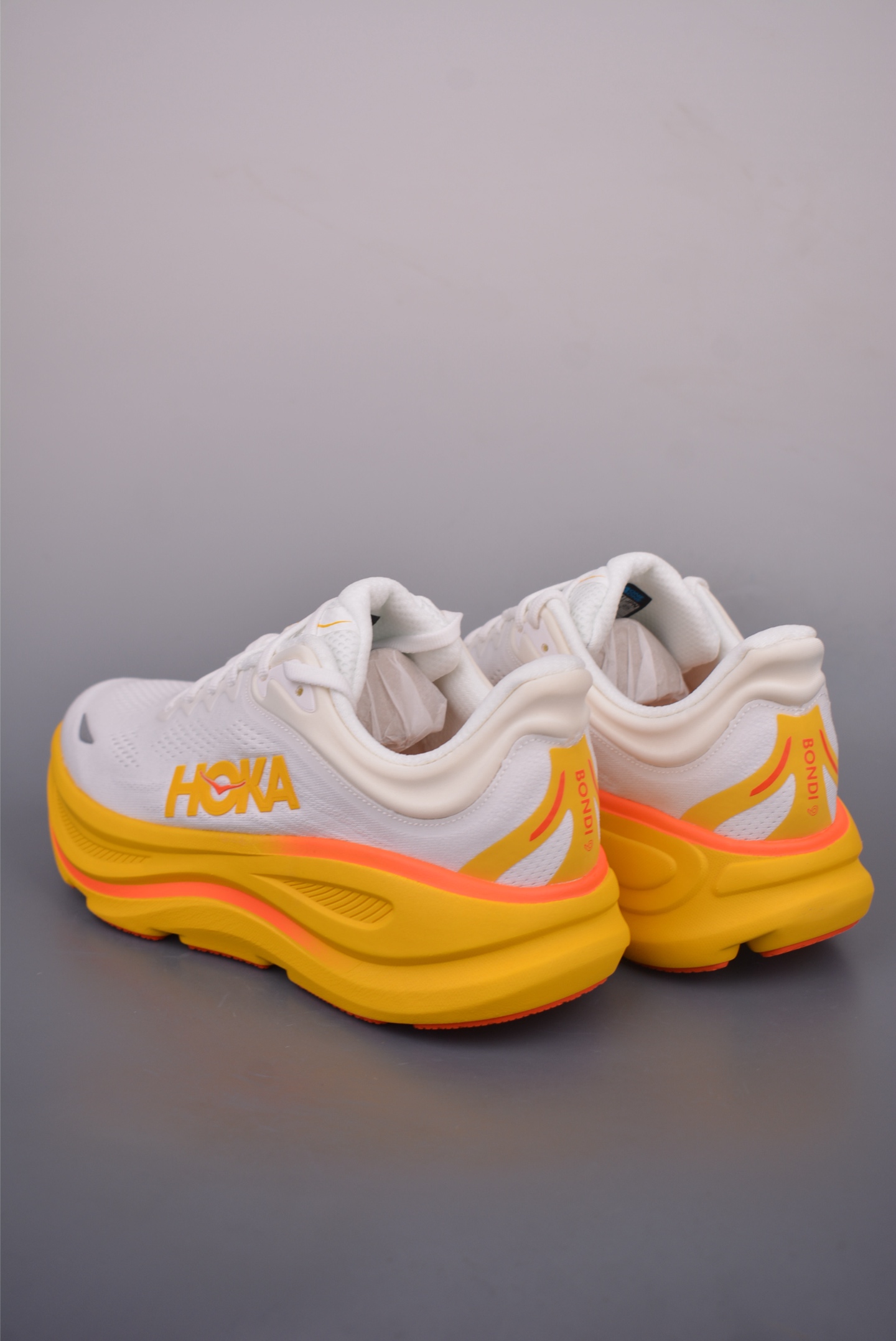 Hoka One One Bondi 9 Wide: Comfort, Cushioning, and Durable Running Shoes 3 i1754164489786 4257 0 1